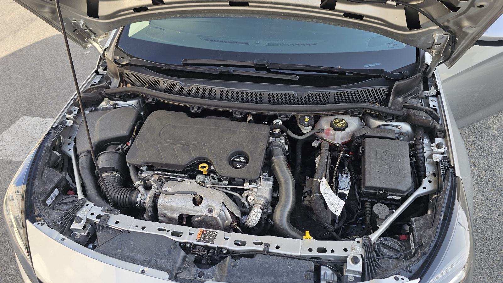 Opel Astra 1.6 CDTI, fotografija 9