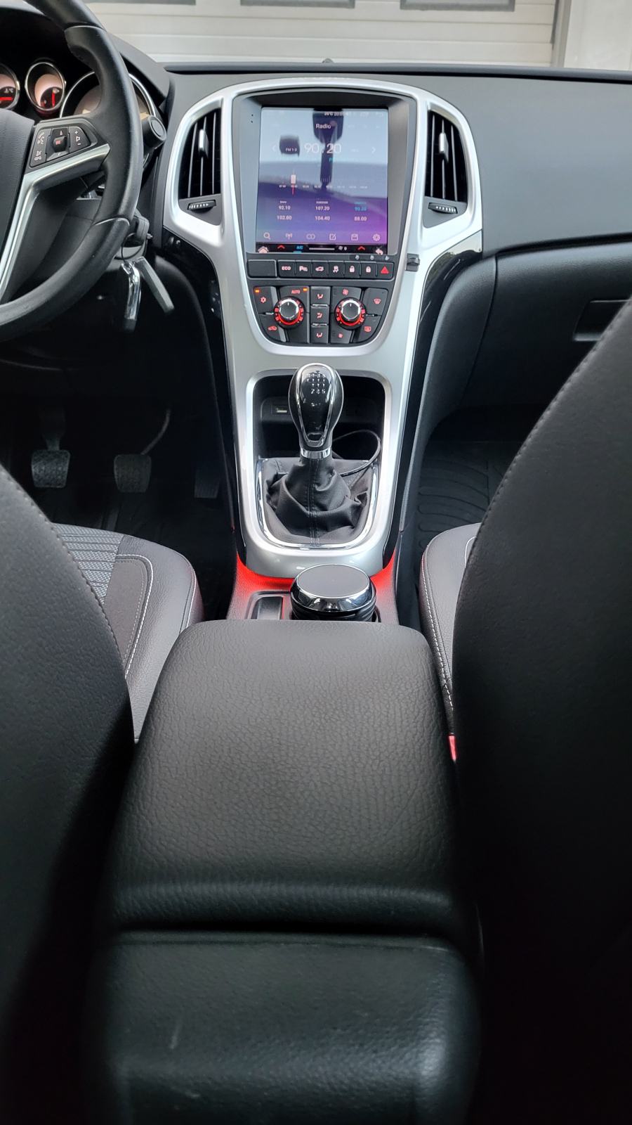Opel Astra 1.6 CDTI *HR AUTO * 1 VLASNIK *112.700 KM, fotografija 11