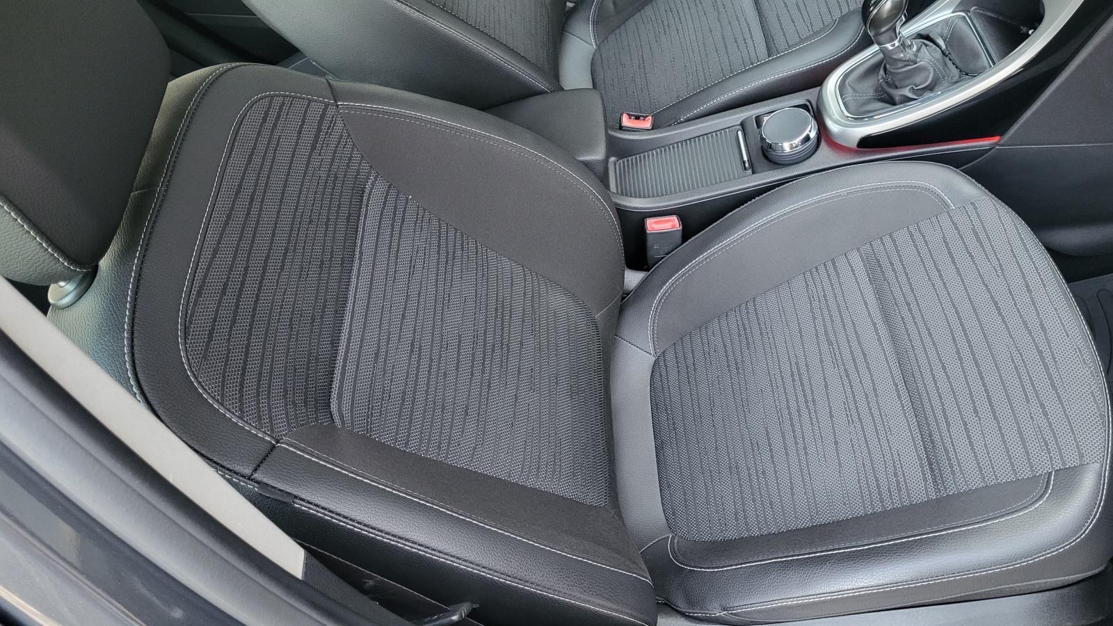 Opel Astra 1.6 CDTI *HR AUTO * 1 VLASNIK *112.700 KM, fotografija 12