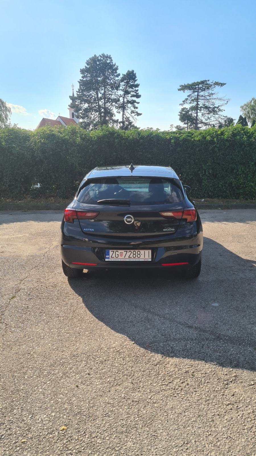 Opel Astra 1.6 CDTI, fotografija 5
