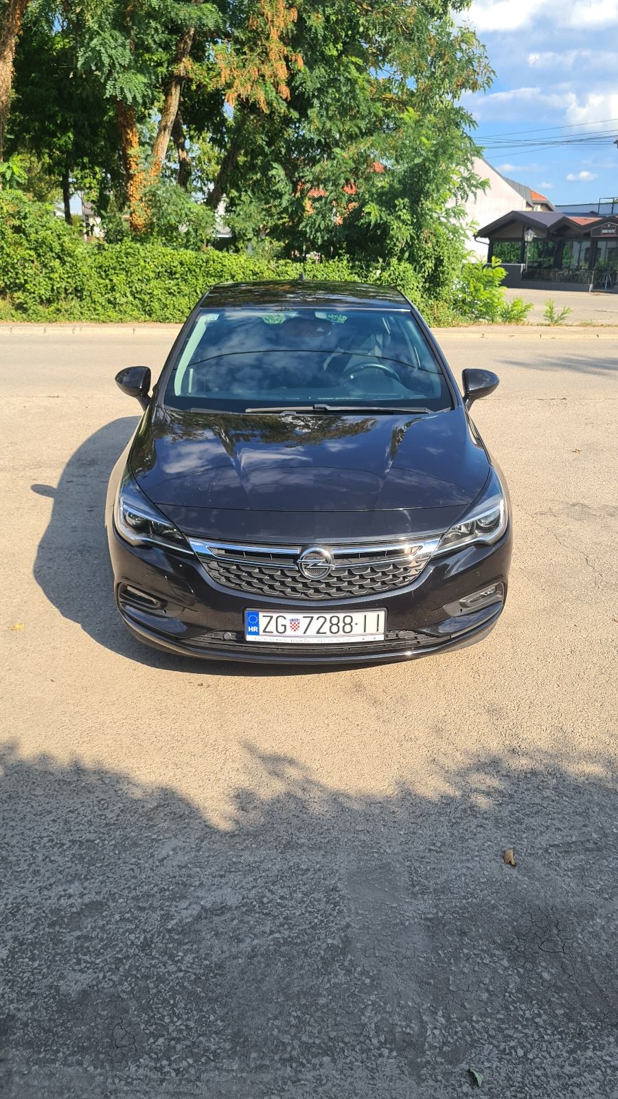 Opel Astra 1.6 CDTI, fotografija 1
