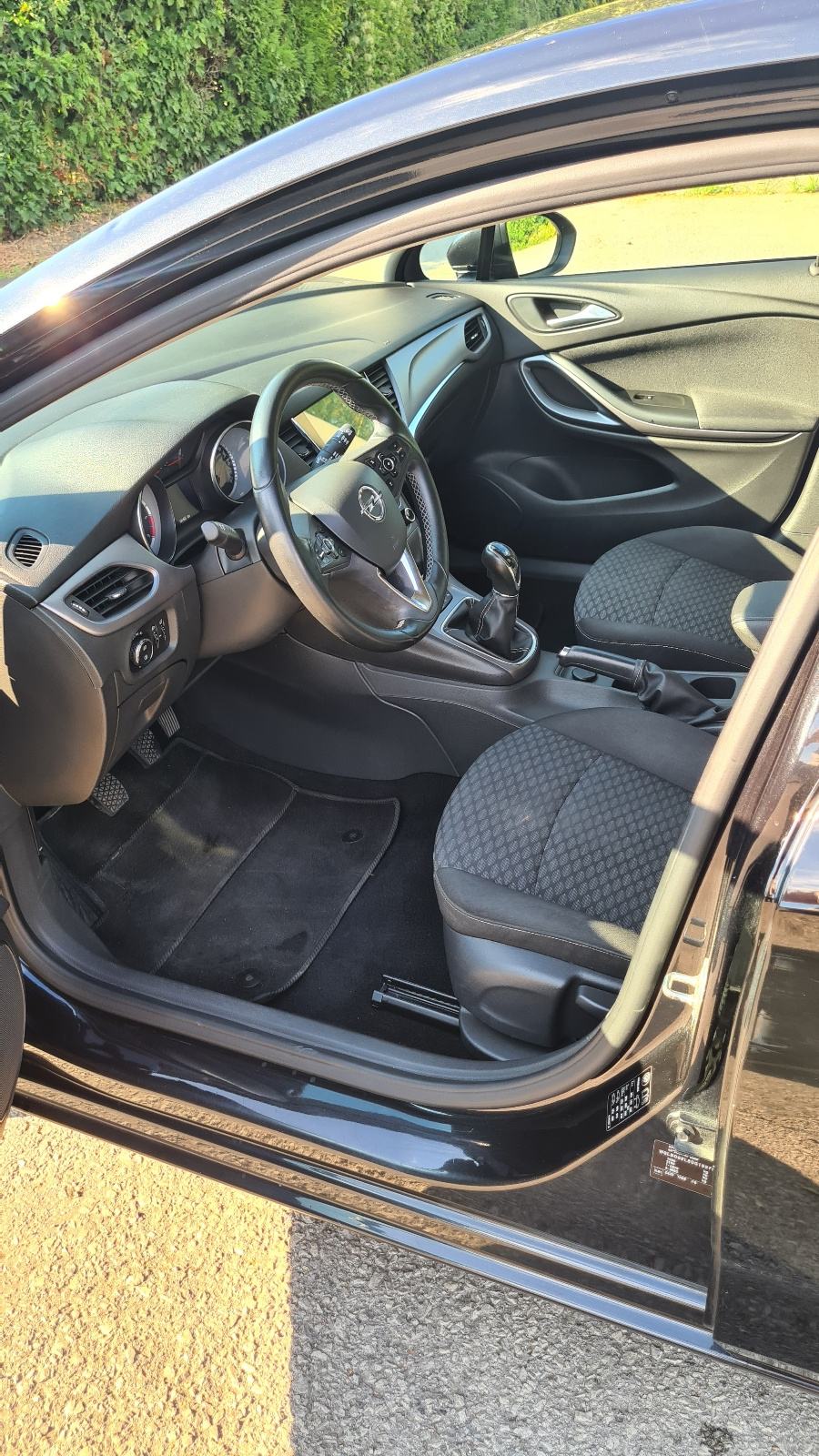 Opel Astra 1.6 CDTI, fotografija 9