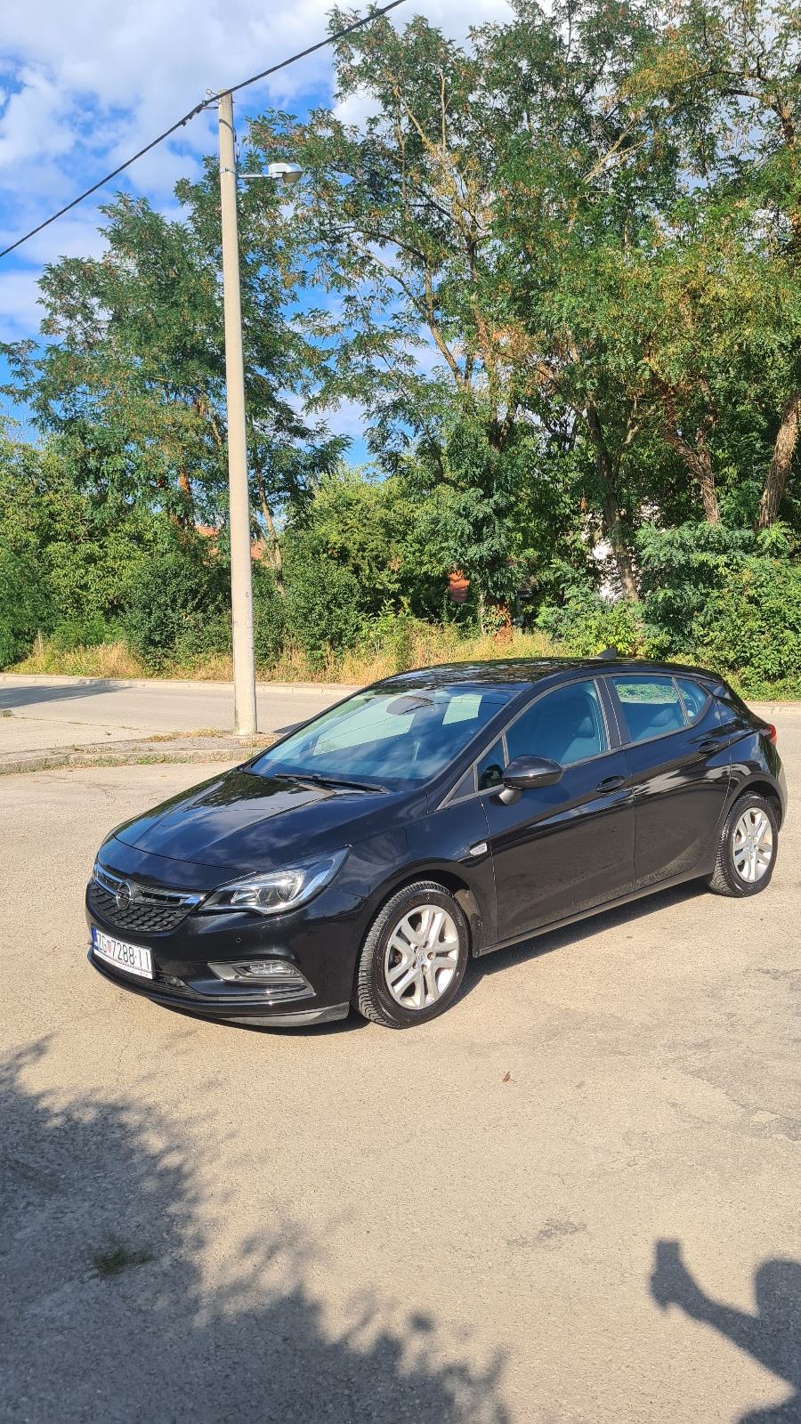 Opel Astra 1.6 CDTI, fotografija 8