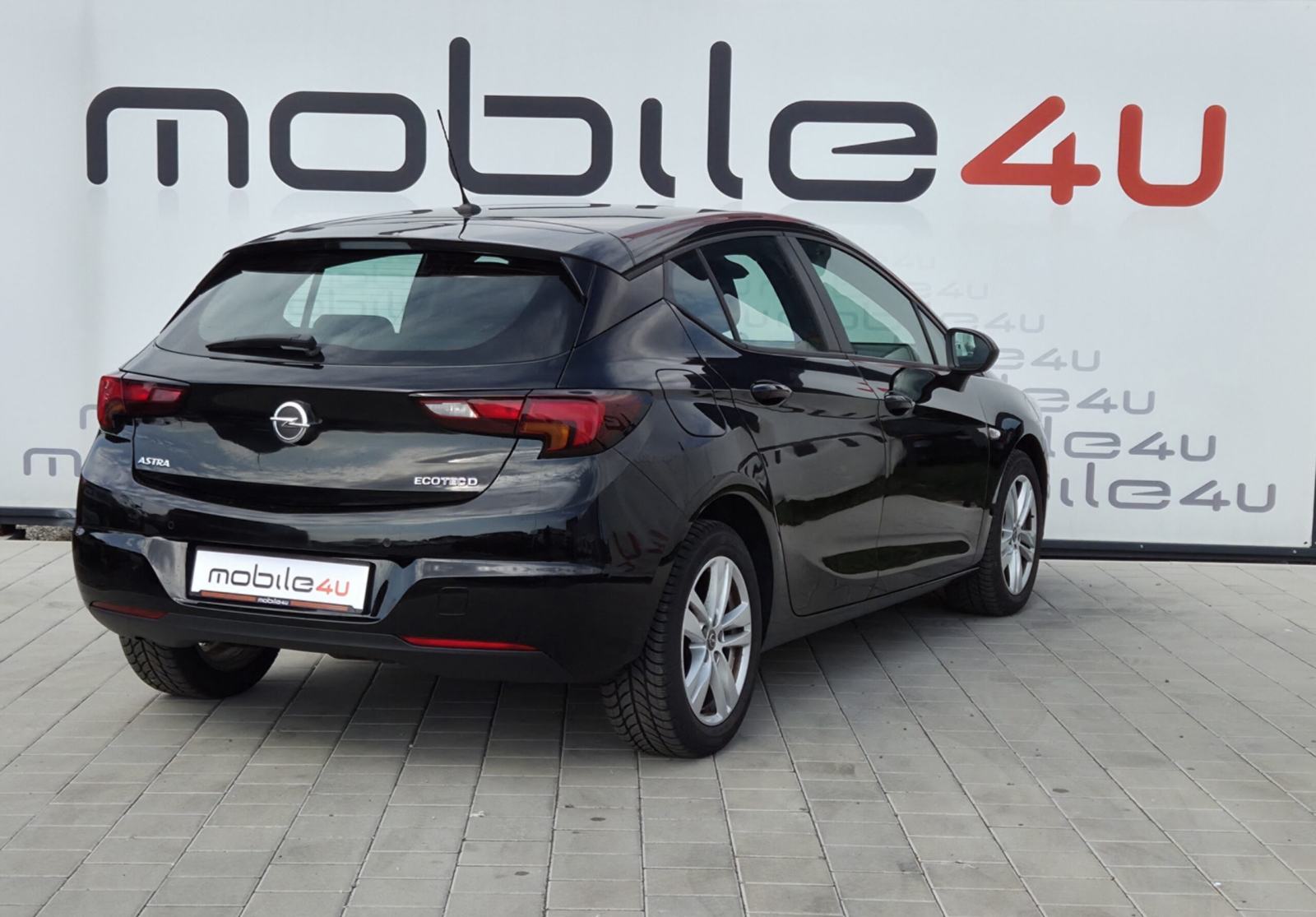Opel Astra 1.6 CDTI, fotografija 4