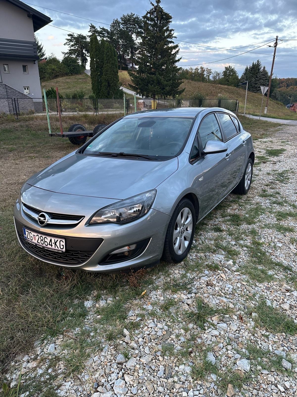 Opel Astra 1,6 CDTI, fotografija 2