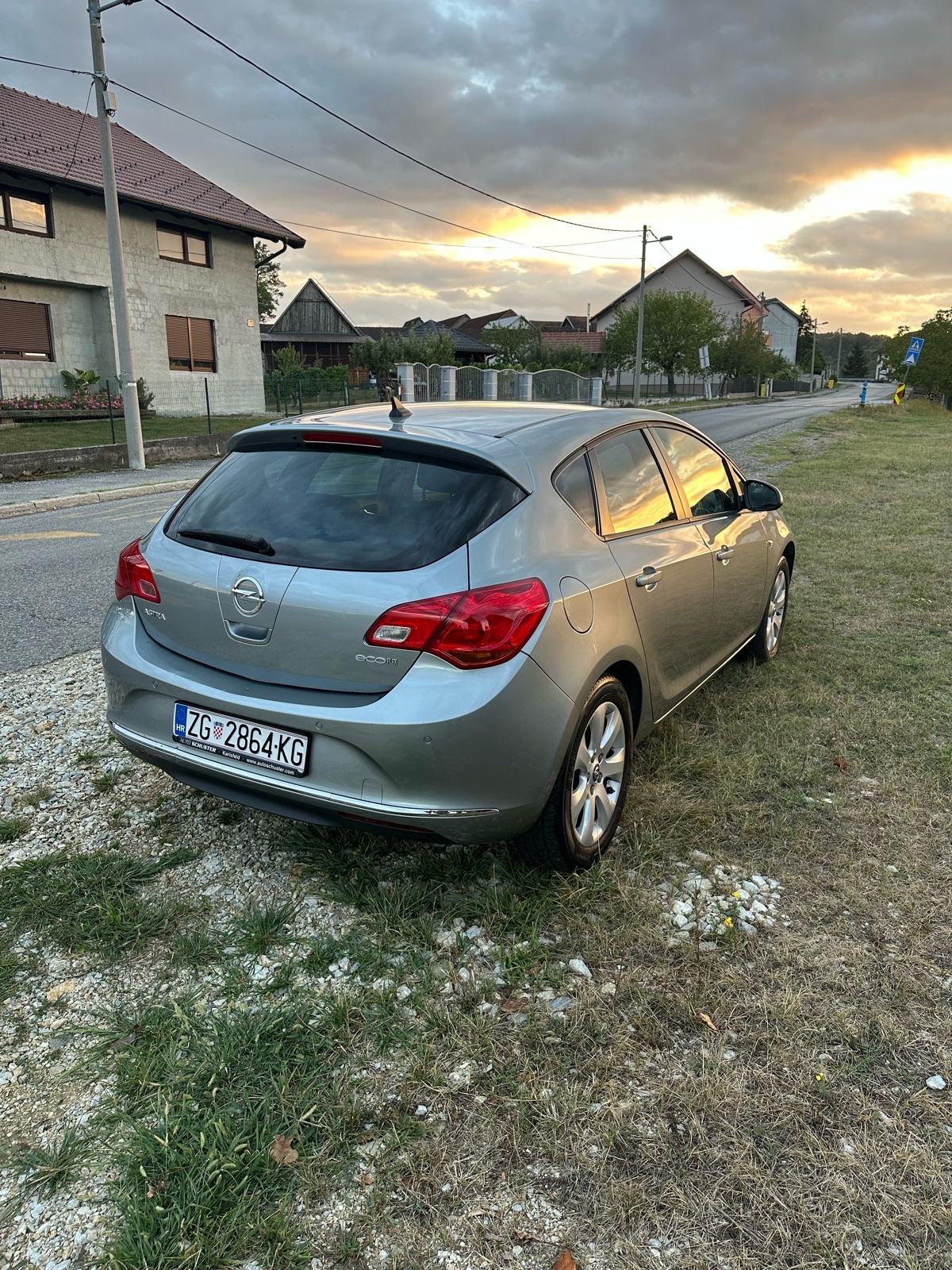 Opel Astra 1,6 CDTI, fotografija 4