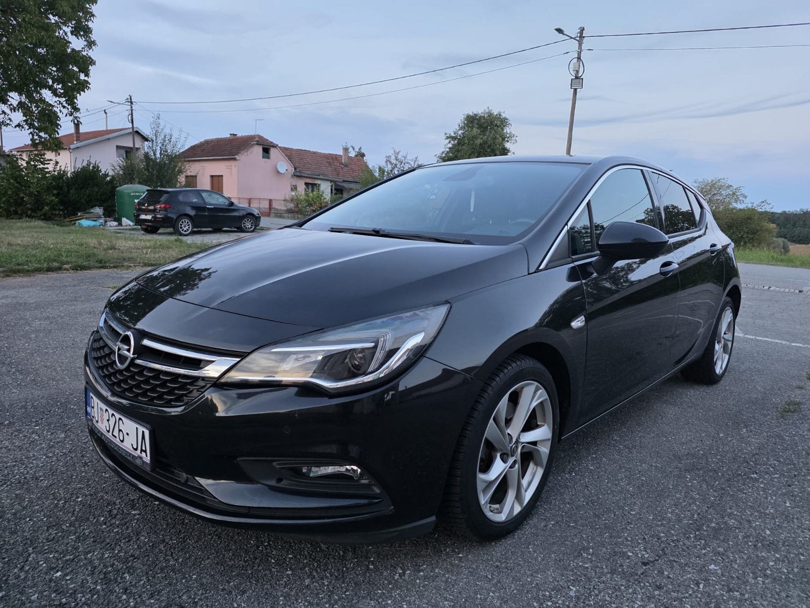 Opel Astra 1,6 CDTI, fotografija 5