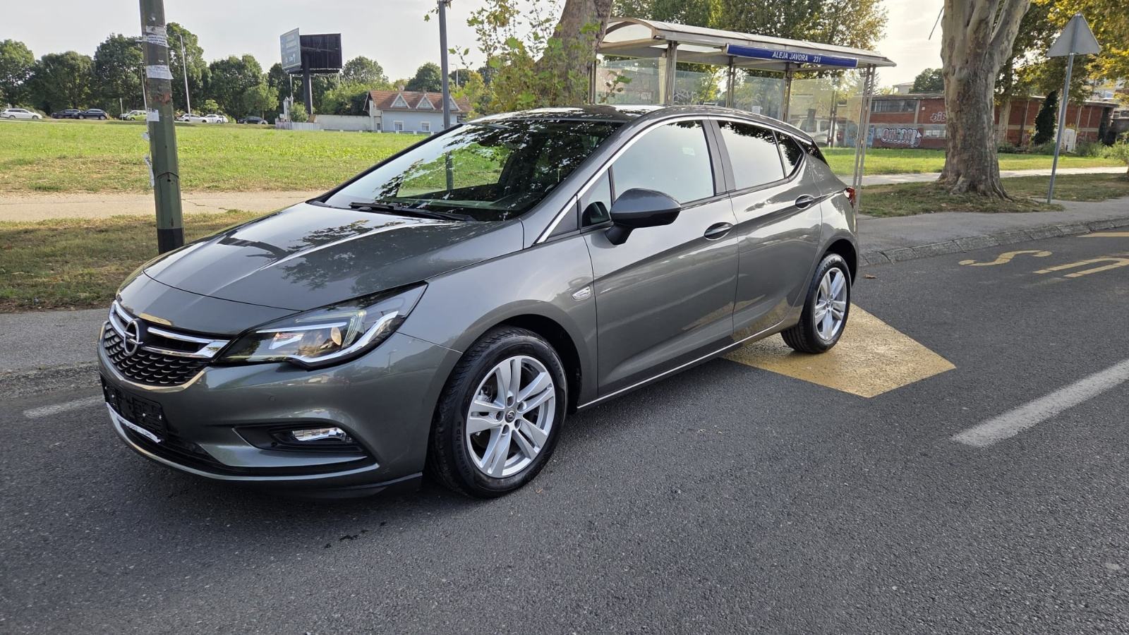 Opel Astra 1,6 cdti zvati na broj 0958583837, fotografija 4