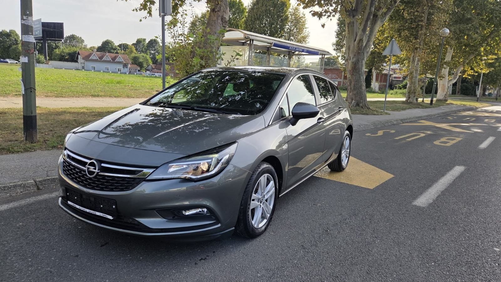 Opel Astra 1,6 cdti zvati na broj 0958583837, fotografija 3