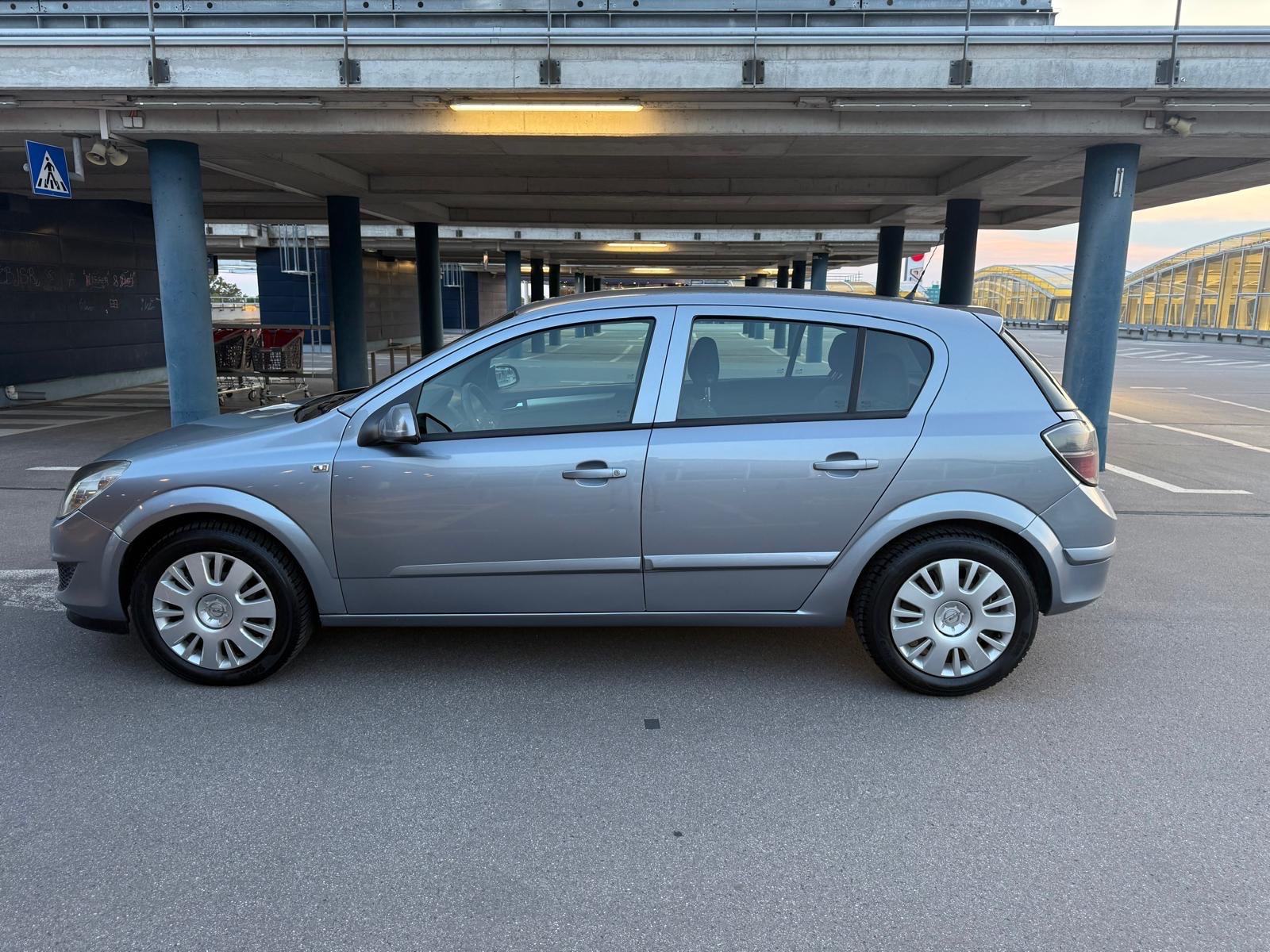 Opel Astra 1,6*Reg god dana 08/2027*Hr.Auto*Klima*, fotografija 7