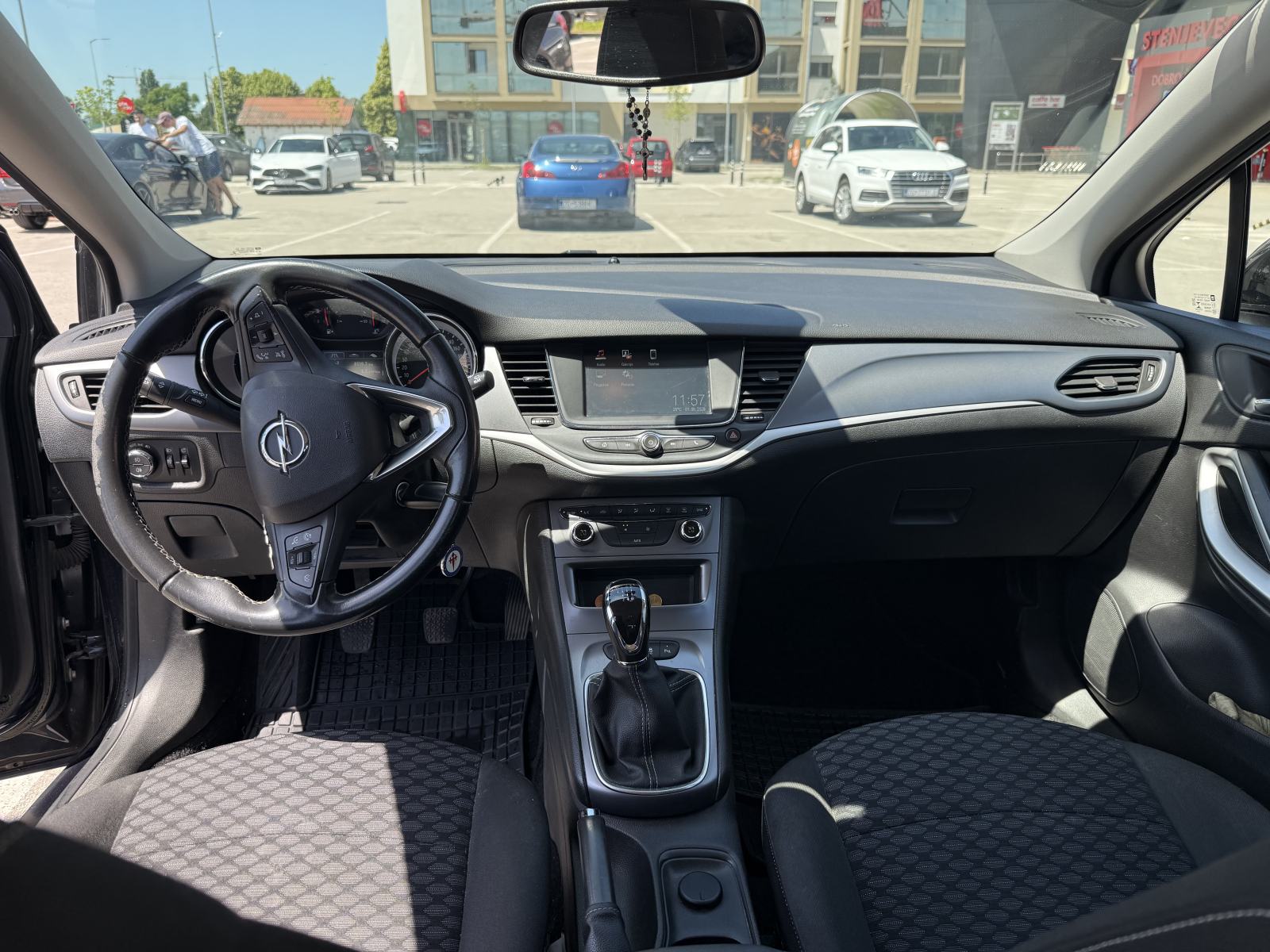 Opel Astra 1,6, fotografija 5