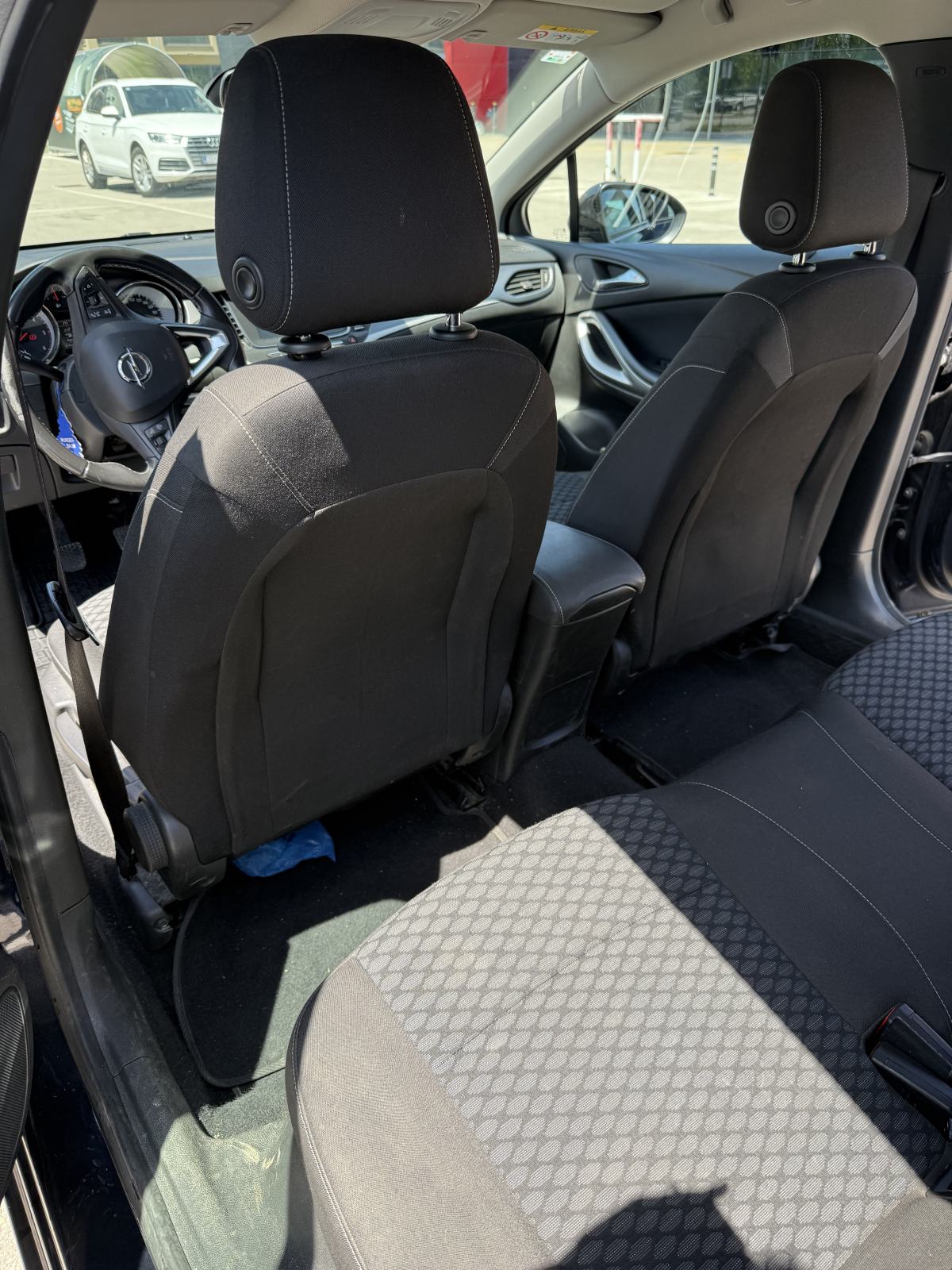 Opel Astra 1,6, fotografija 7
