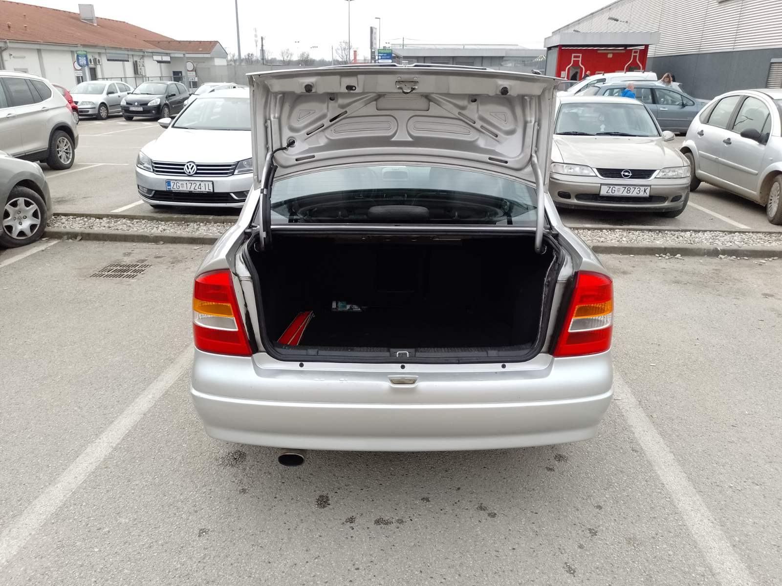 Opel Astra 1,6 benz. HITNO HITNO!, fotografija 7