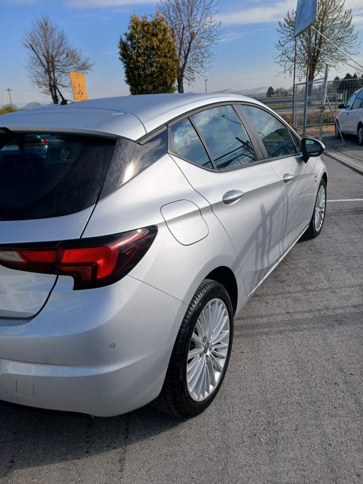Opel Astra 1,6, fotografija 3