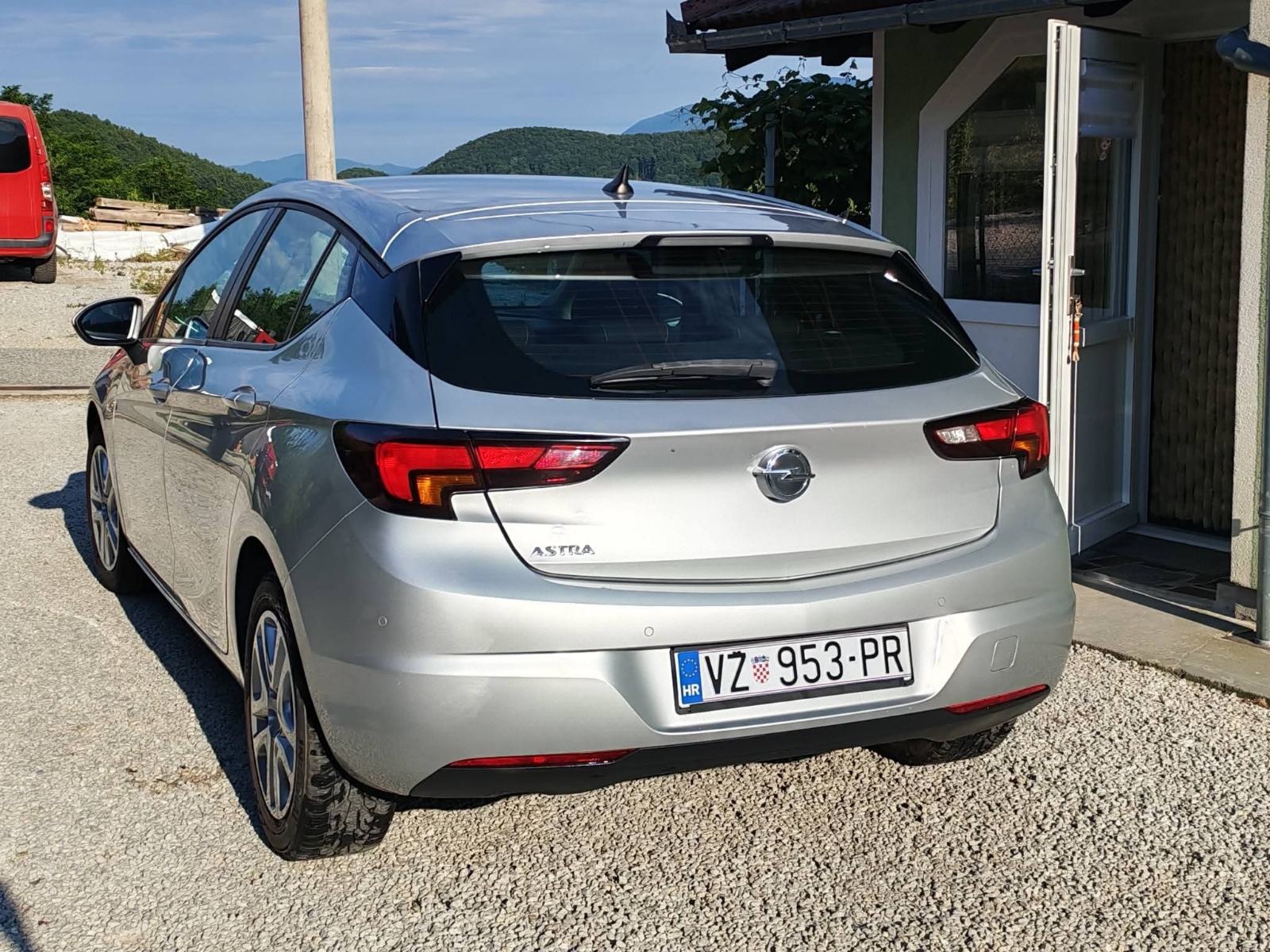 Opel Astra 1,6, fotografija 4
