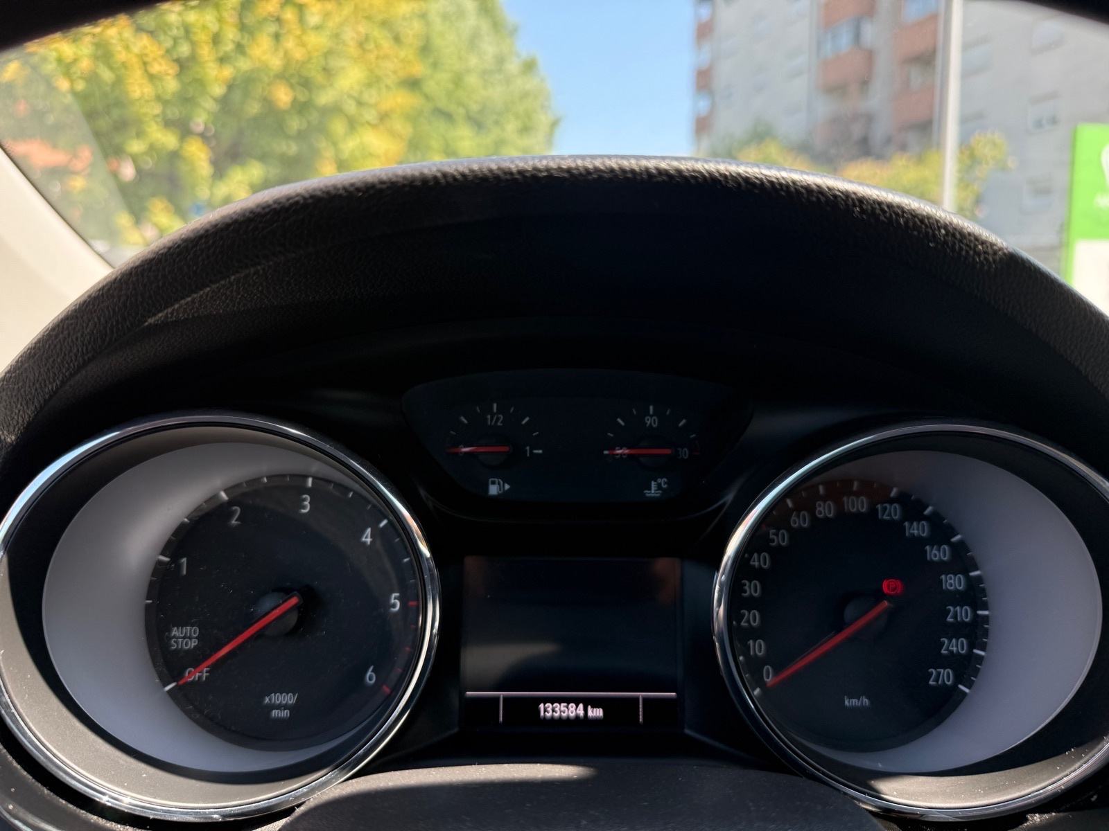 Opel Astra 1,6 - TOP AUTO, fotografija 13