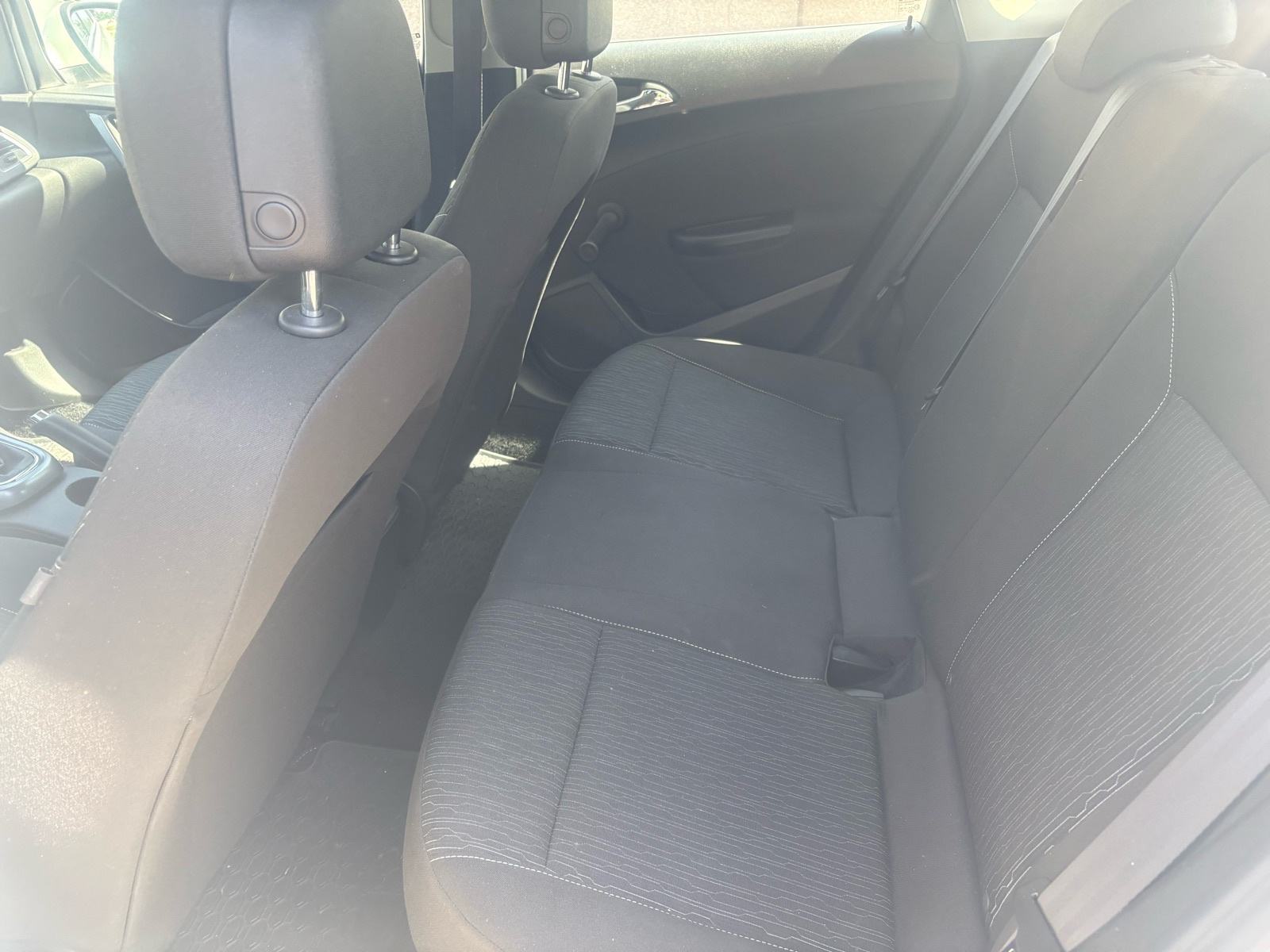 Opel Astra 1.6, fotografija 7