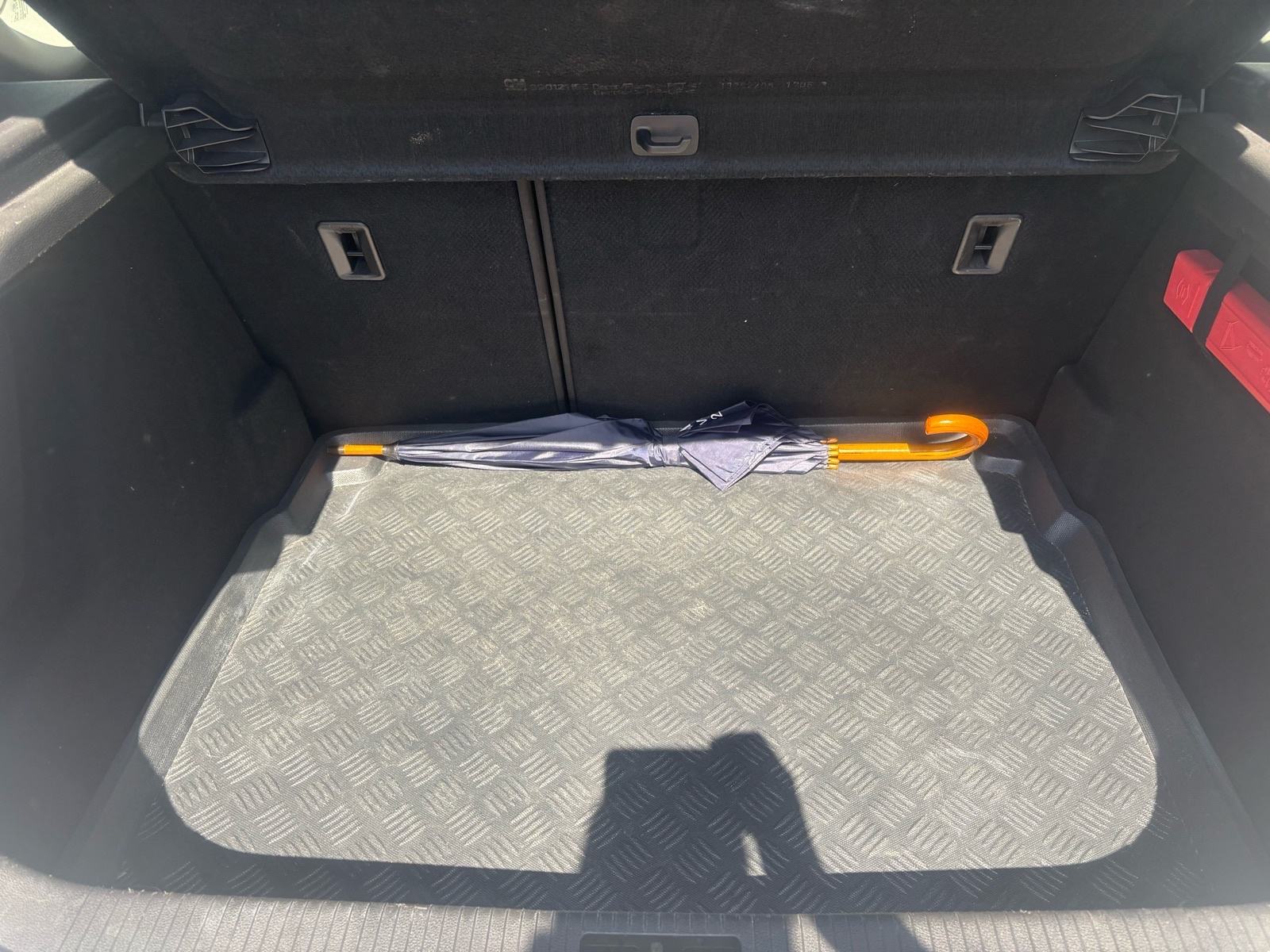 Opel Astra 1.6, fotografija 8