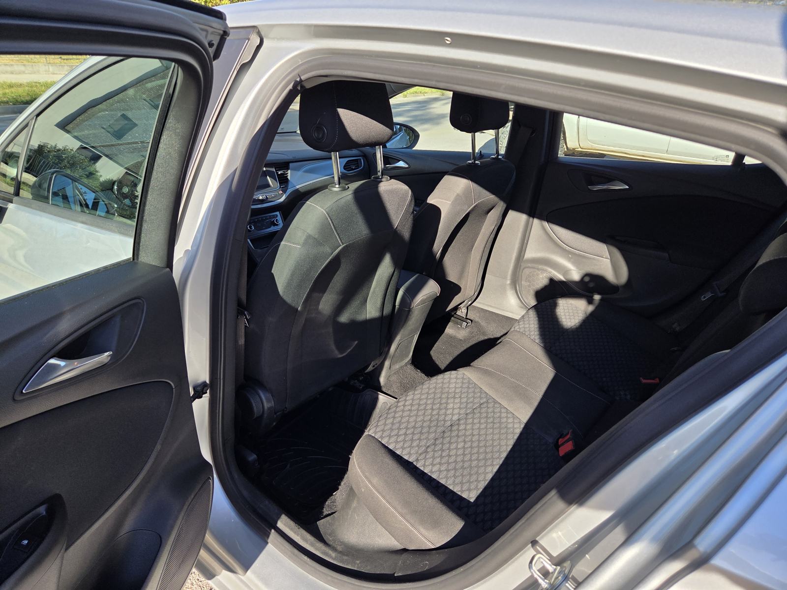 Opel Astra 1,6, fotografija 16