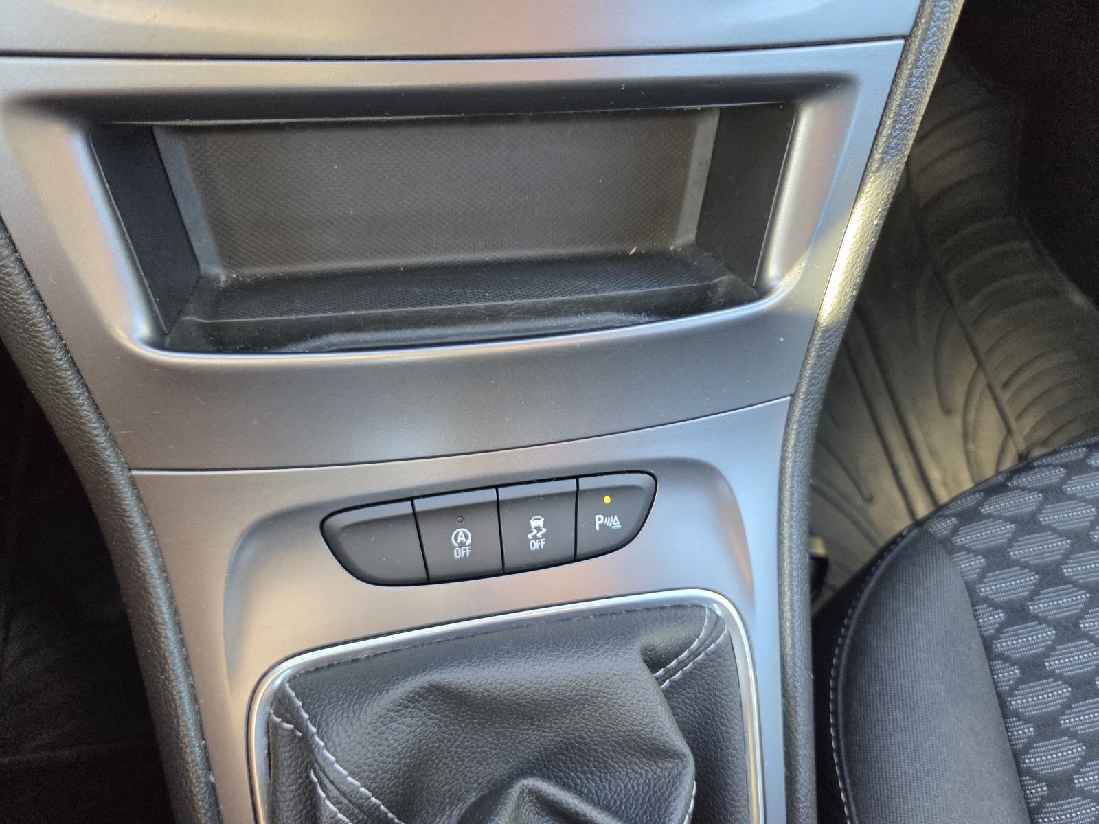 Opel Astra 1,6, fotografija 14