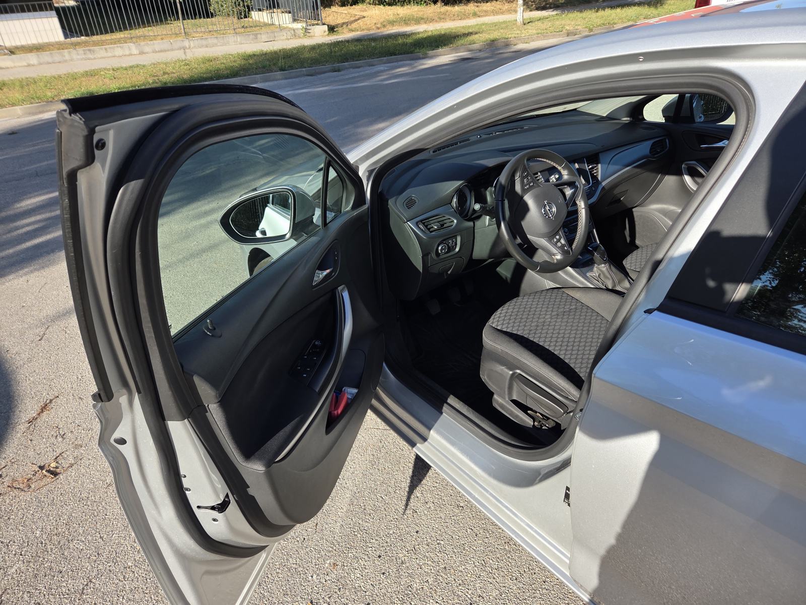 Opel Astra 1,6, fotografija 5