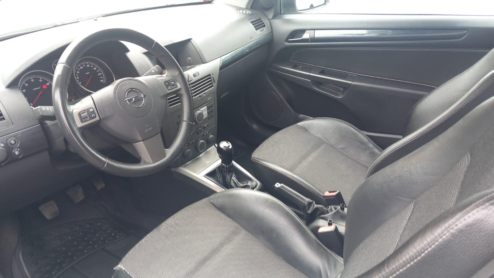 Opel Astra GTC - 1,6 - 134tkm... - rega godinu dana, fotografija 9
