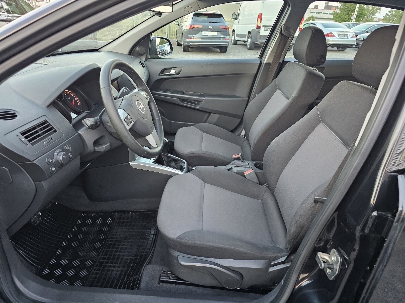 Opel Astra 1,6 I ***TOP-STANJE***PRVI-VLASNIK***HR-VOZILO***, fotografija 9