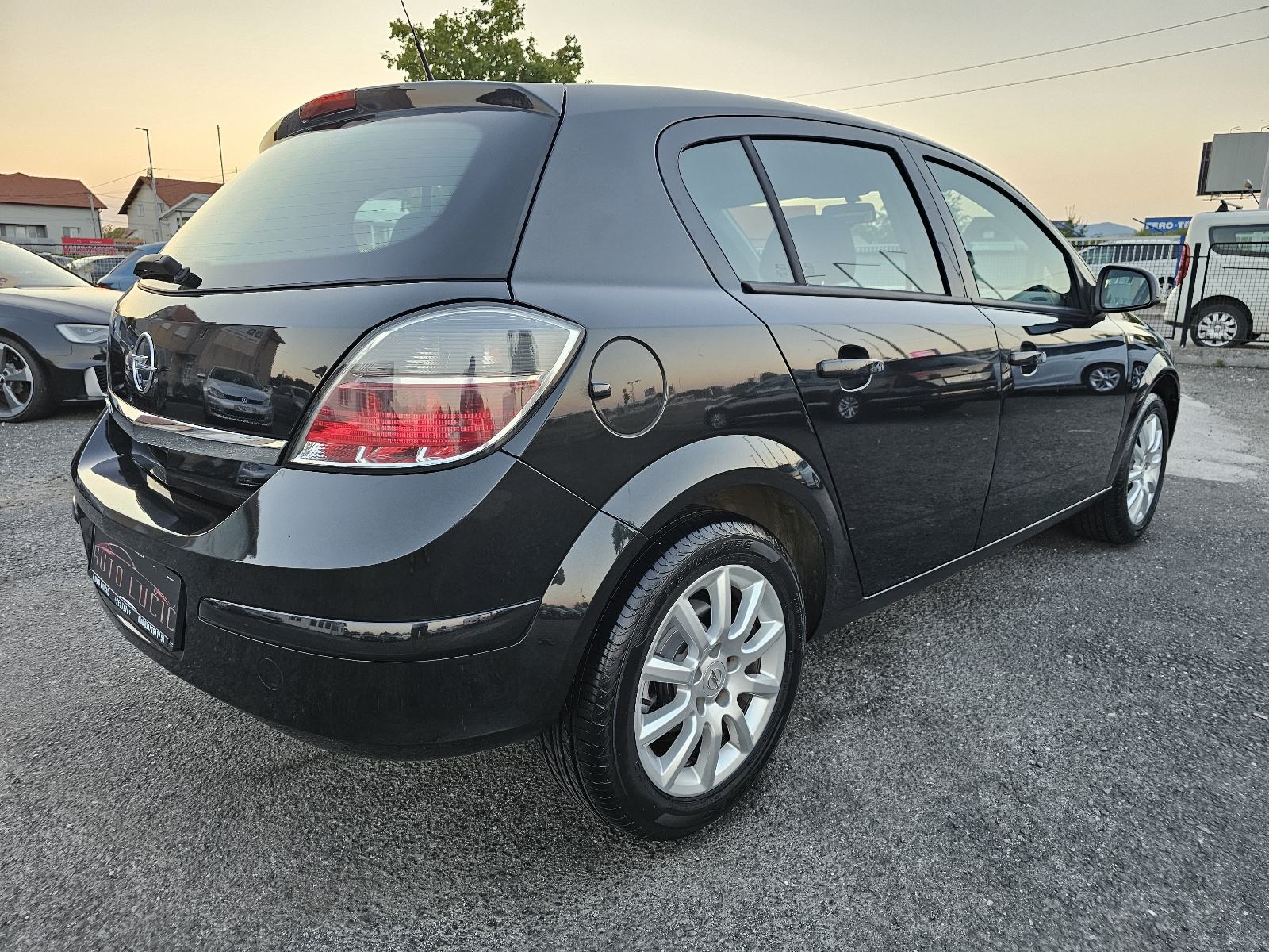 Opel Astra 1,6 I ***TOP-STANJE***PRVI-VLASNIK***HR-VOZILO***, fotografija 5