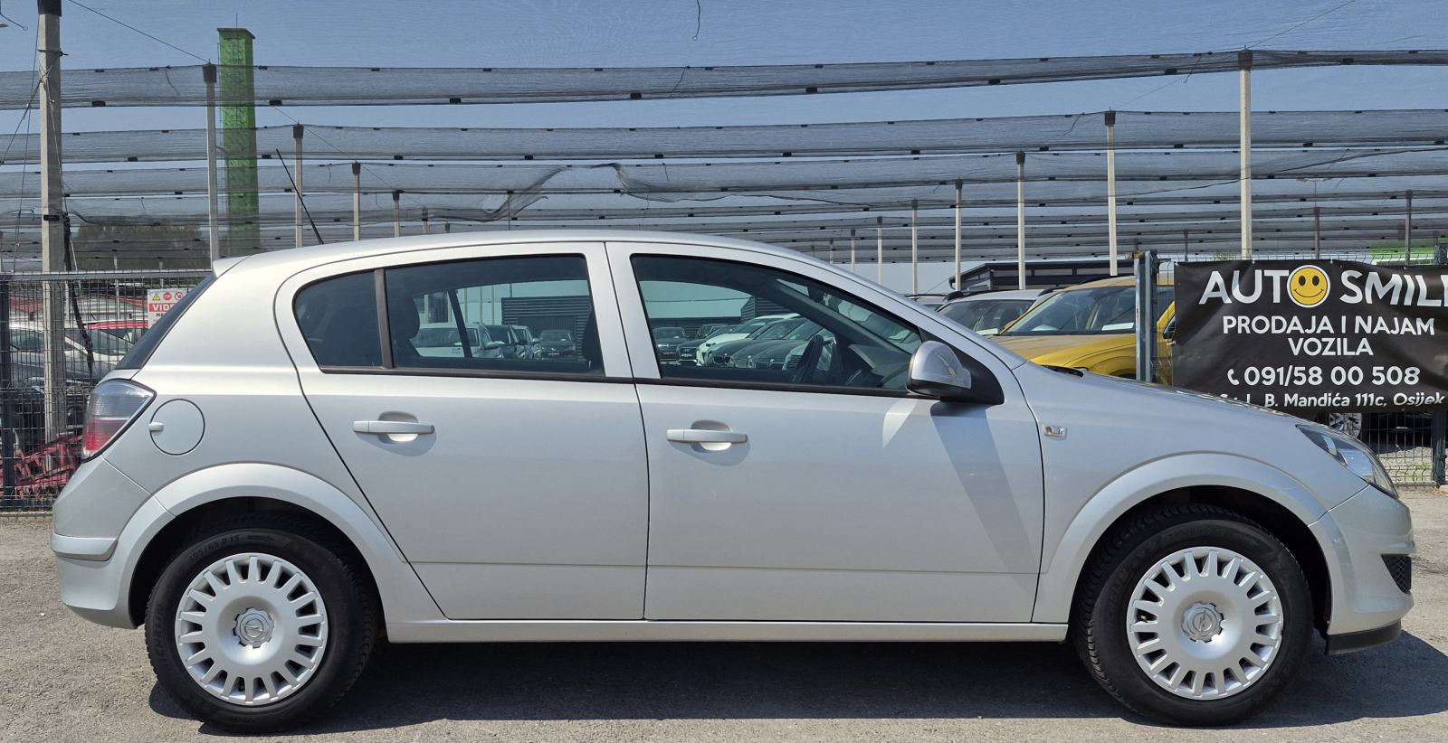 Opel Astra 1,6B, HR AUTO, TEMP, SENZORI, MAGLENKE, REG. 09/26..., 2013 god., fotografija 5
