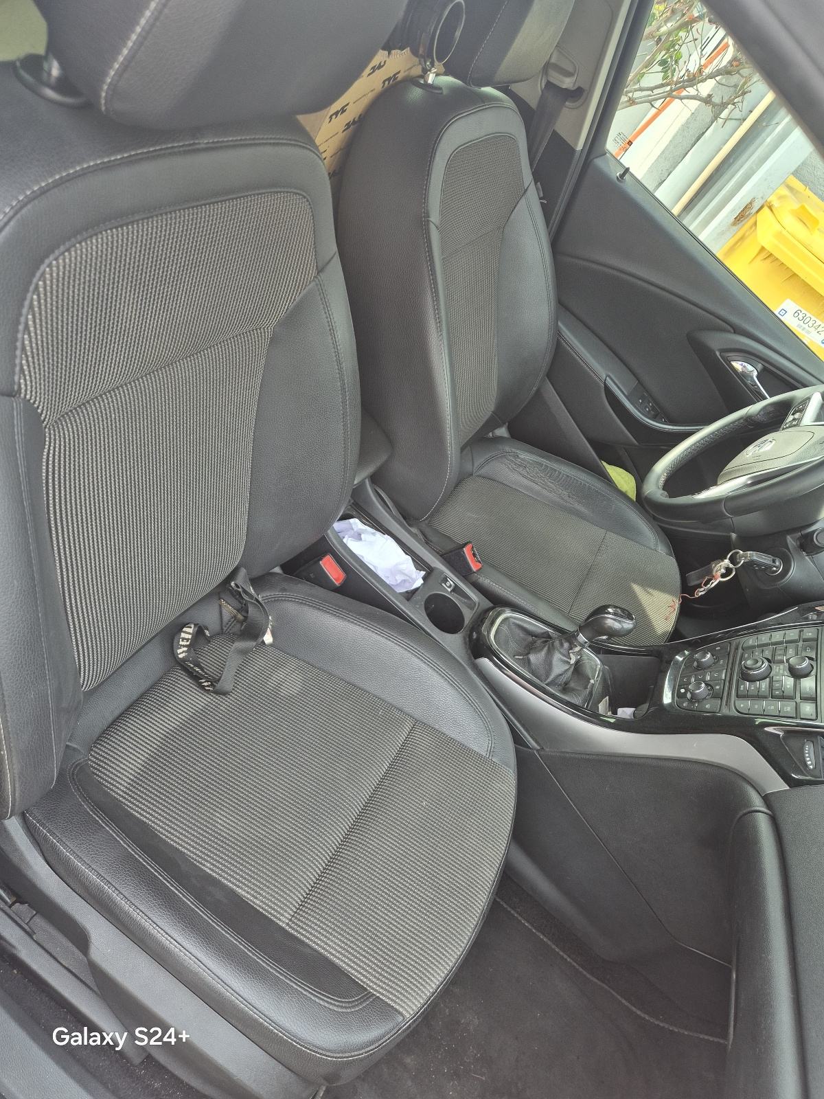 Opel Astra 1.6cdti full oprema, fotografija 6