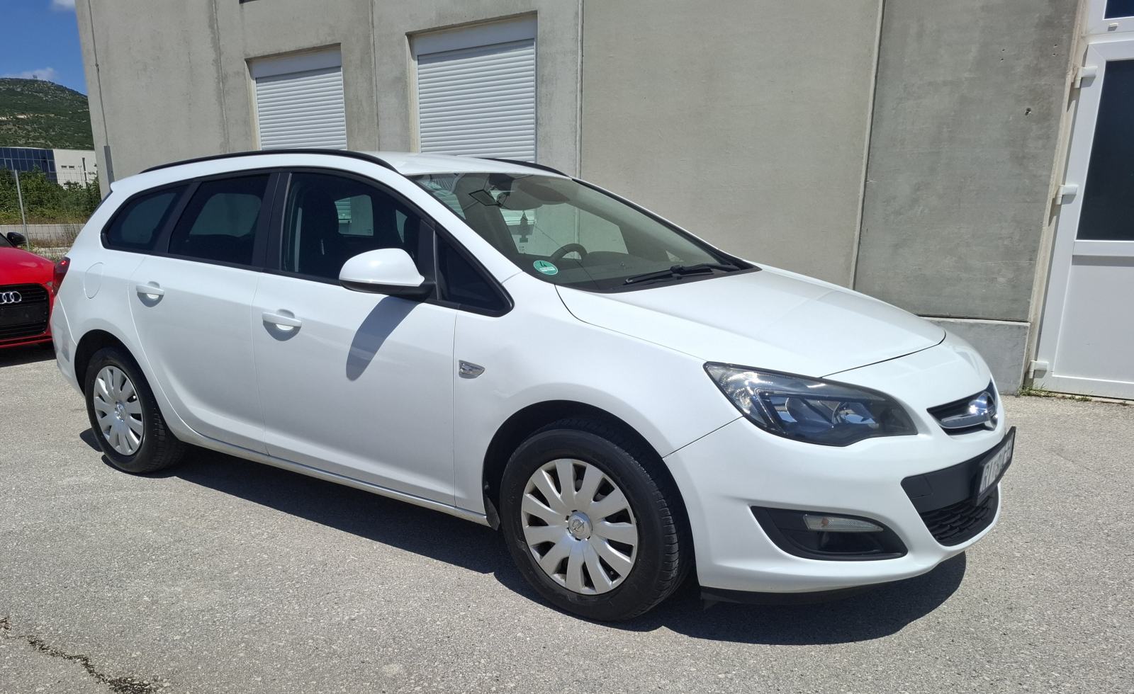 Opel Astra 1.6cdti, fotografija 3