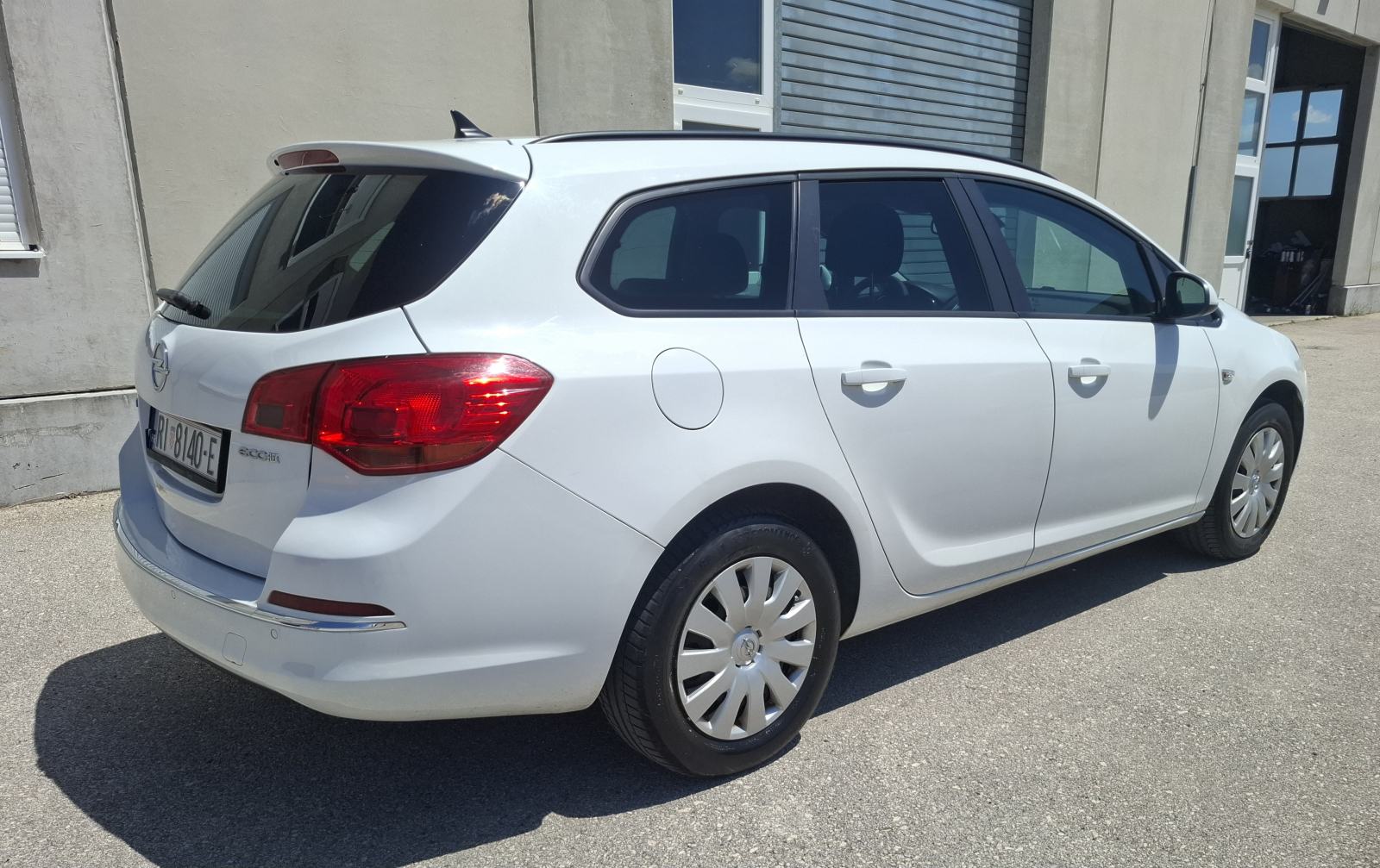 Opel Astra 1.6cdti, fotografija 5