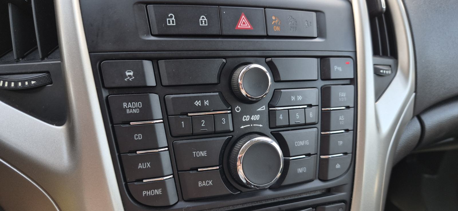 Opel Astra J 1,7 CDTI, 6 BRZINA, KLIMA, TEMP, SENZORI, MAGLENKE..., fotografija 17