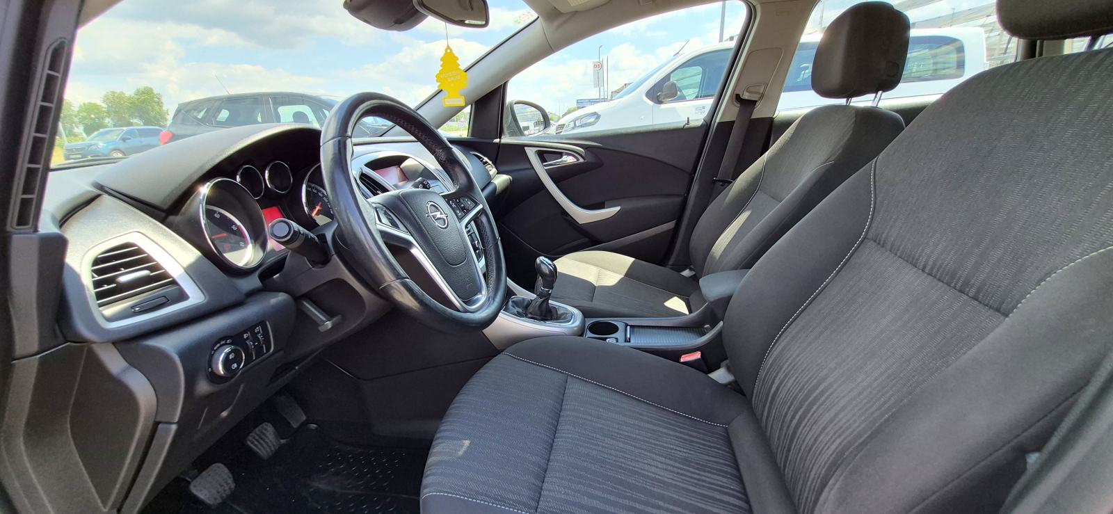 Opel Astra J 1,7 CDTI, 6 BRZINA, KLIMA, TEMP, SENZORI, MAGLENKE..., fotografija 12