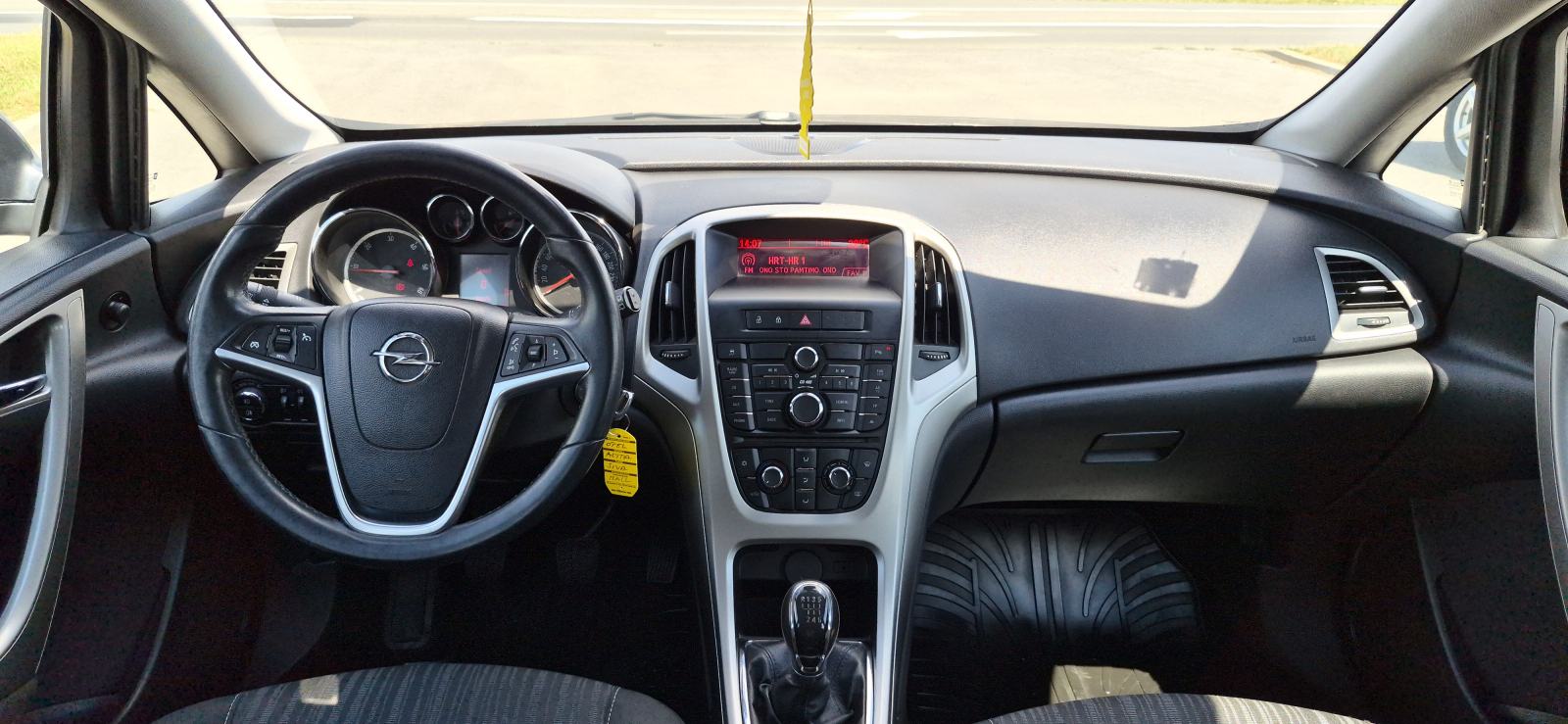 Opel Astra J 1,7 CDTI, 6 BRZINA, KLIMA, TEMP, SENZORI, MAGLENKE..., fotografija 14