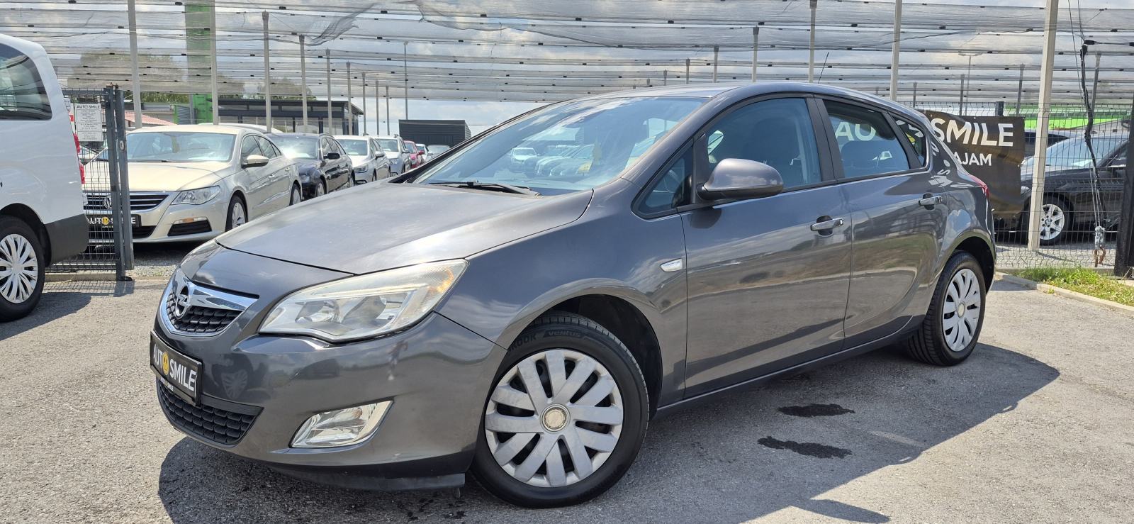 Opel Astra J 1,7 CDTI, 6 BRZINA, KLIMA, TEMP, SENZORI, MAGLENKE..., pogled izvana - slika 1