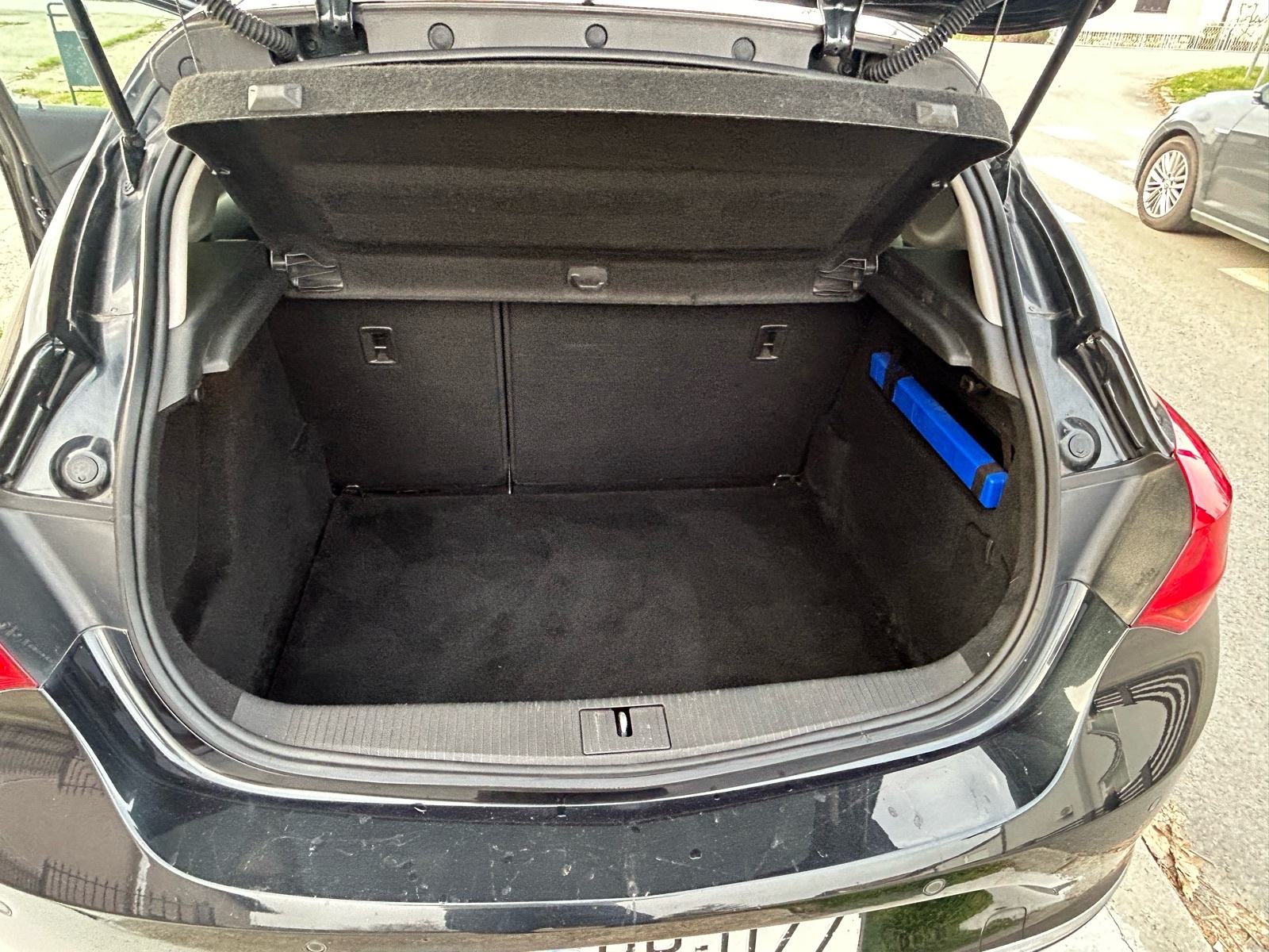 Opel Astra 1,7 CDTI TEMPOMAT ALU 17 NA IME KUPCA, fotografija 8