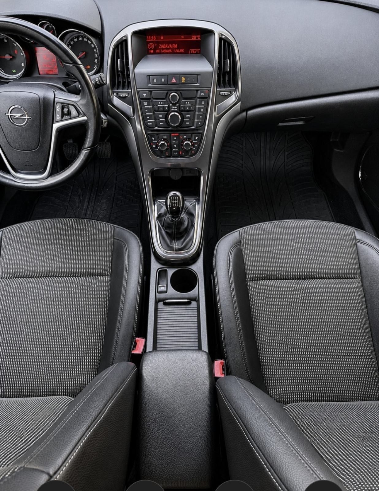 Opel Astra 1,7 CDTI, Cosmo, vlasnik, 168.000.km, 1.god. registriran,, fotografija 8