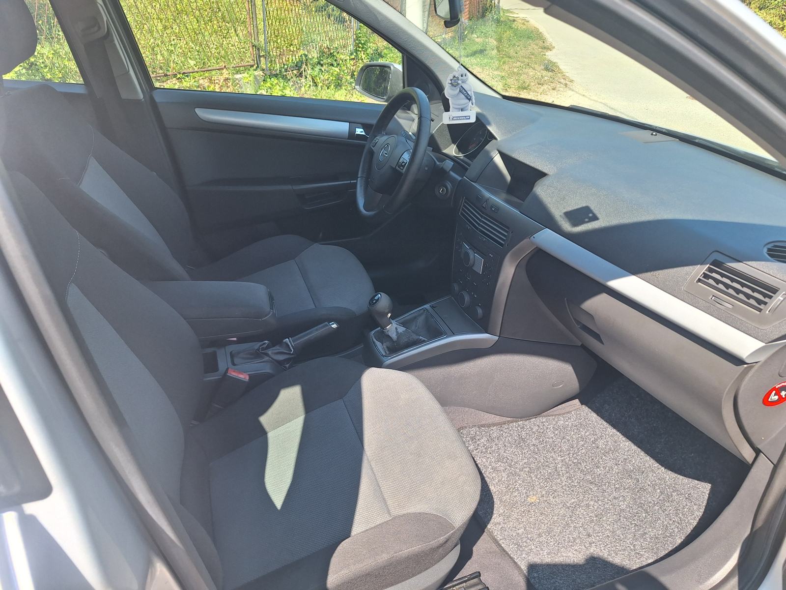 Opel Astra 1,7 CDTI Enyoj 114 tkm hr auto, fotografija 8