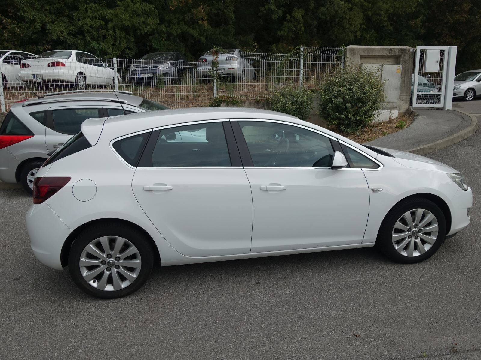Opel Astra 1,7 CDTI / JAMSTVO + REGISTRACIJA, fotografija 6