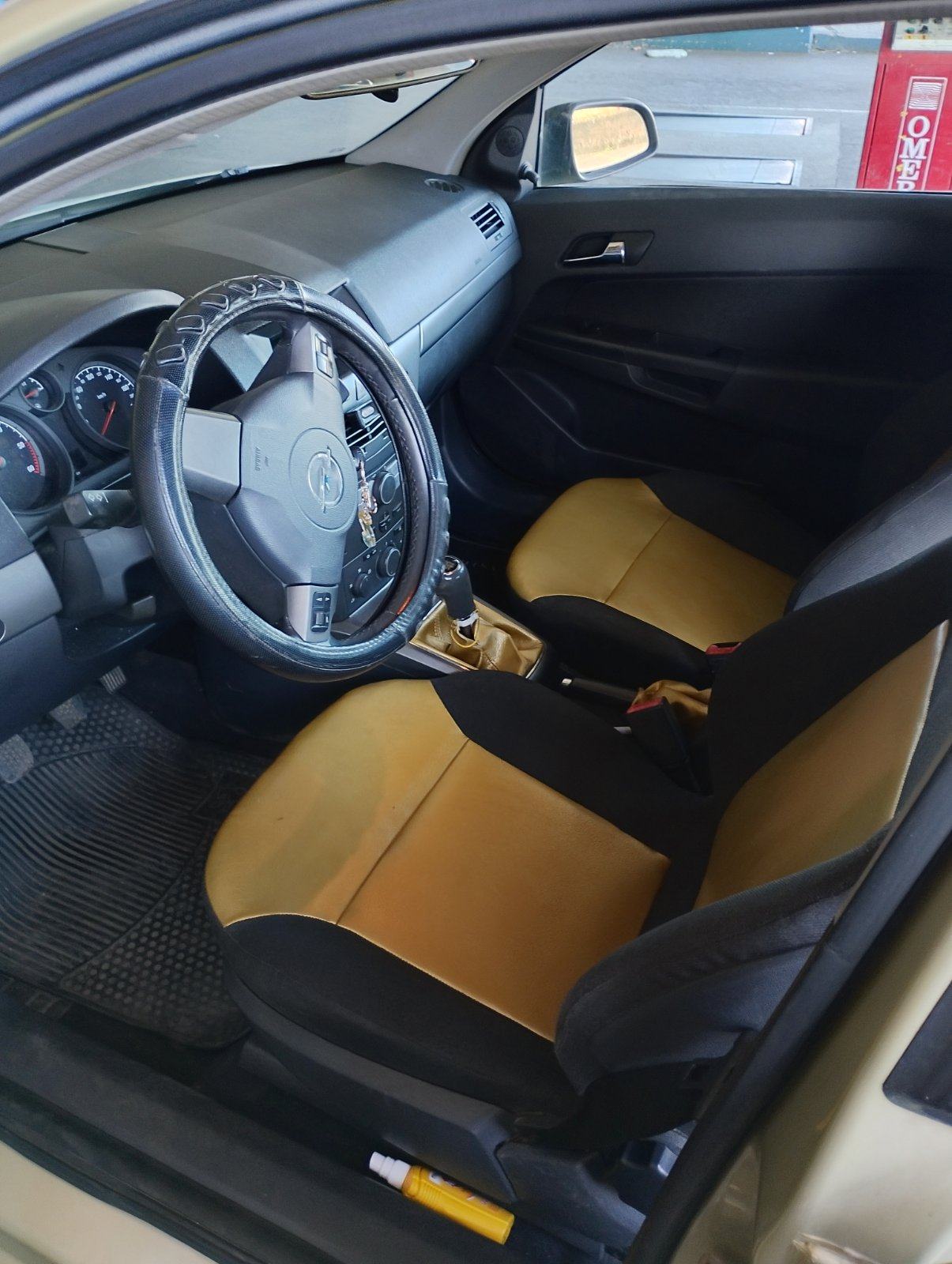 Opel Astra 1,7 CDTI karavan, fotografija 7