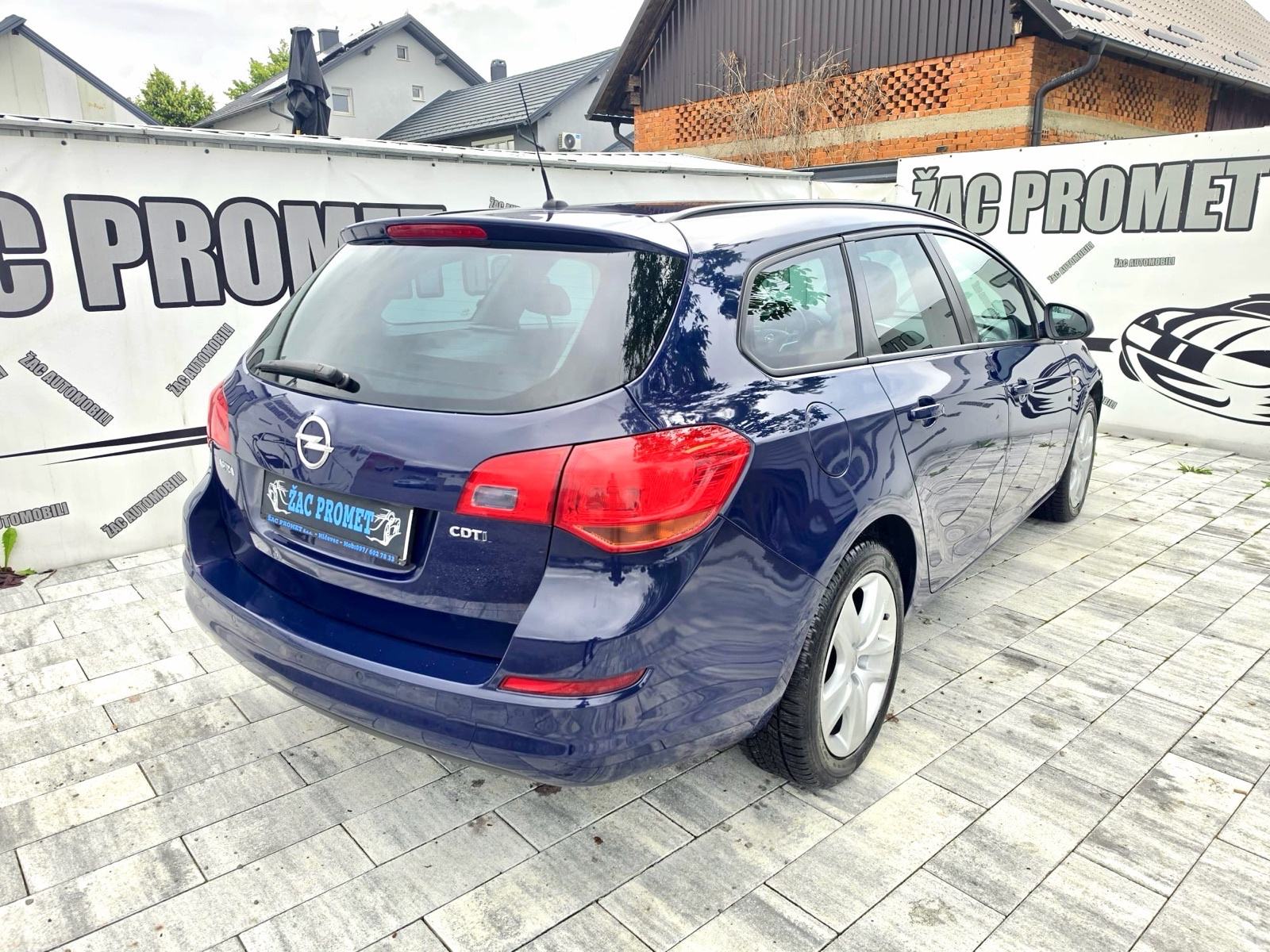 Opel Astra 1,7 CDTI = ODLICAN AUTIĆ = KLIMA ** KRED- KART ** REG-10MJ, fotografija 3