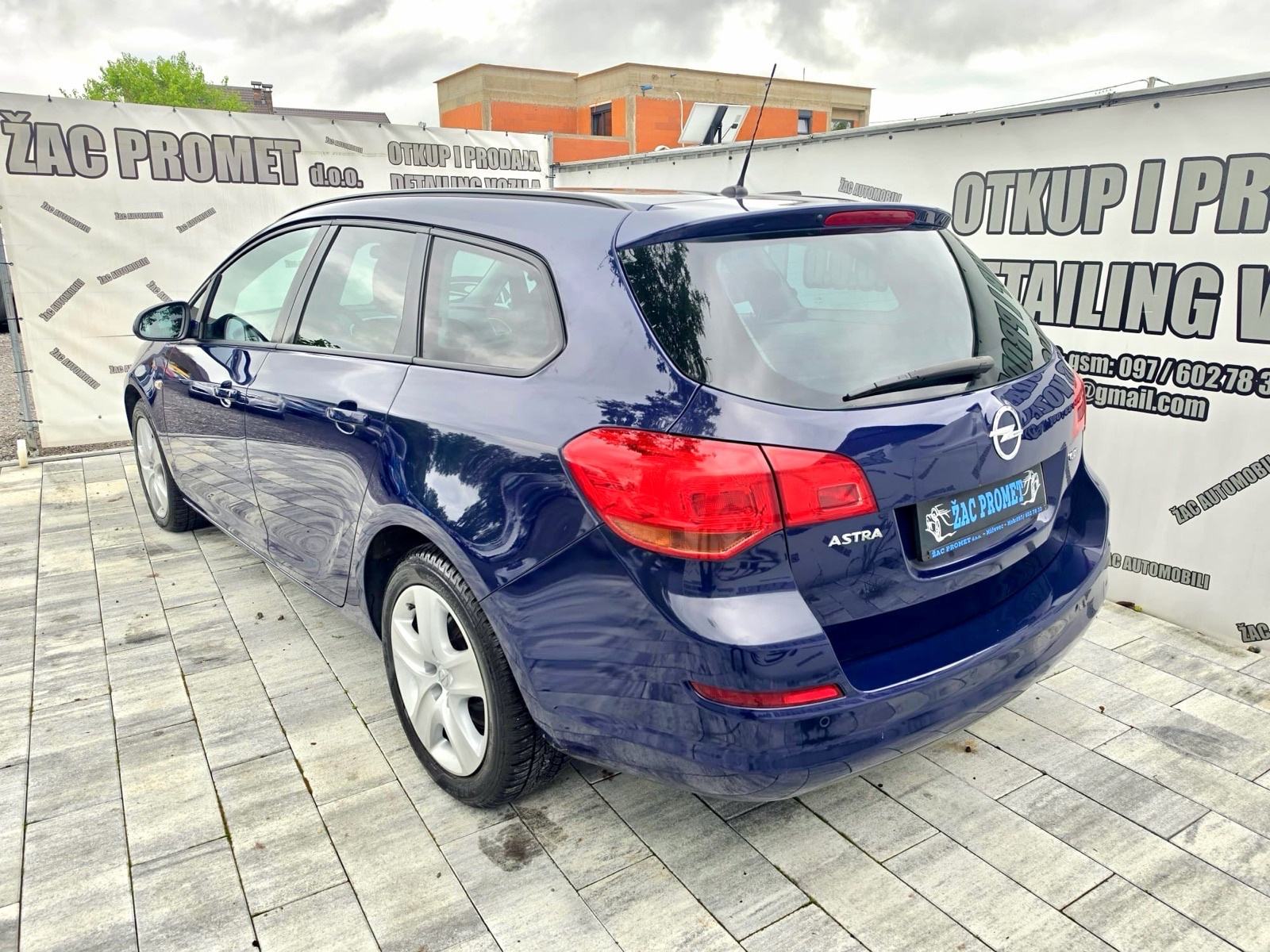 Opel Astra 1,7 CDTI = ODLICAN AUTIĆ = KLIMA ** KRED- KART ** REG-10MJ, fotografija 14