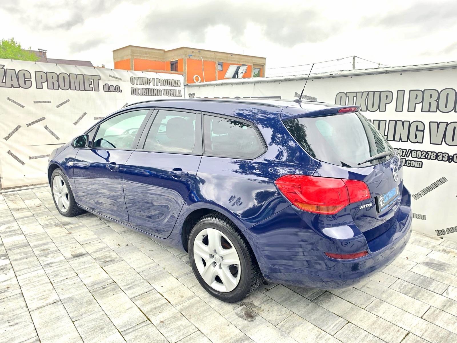 Opel Astra 1,7 CDTI = ODLICAN AUTIĆ = KLIMA ** KRED- KART ** REG-10MJ, fotografija 16