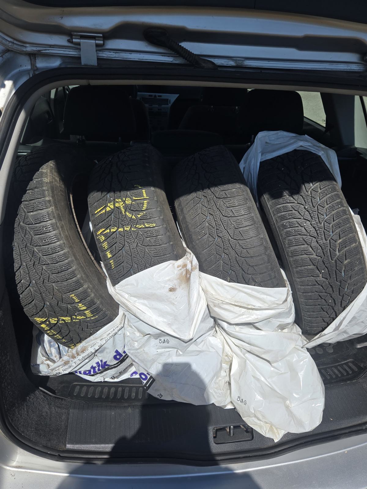 Opel Astra Karavan 1,7 CDTI REGISTRIRAN DO 8/2027, fotografija 16