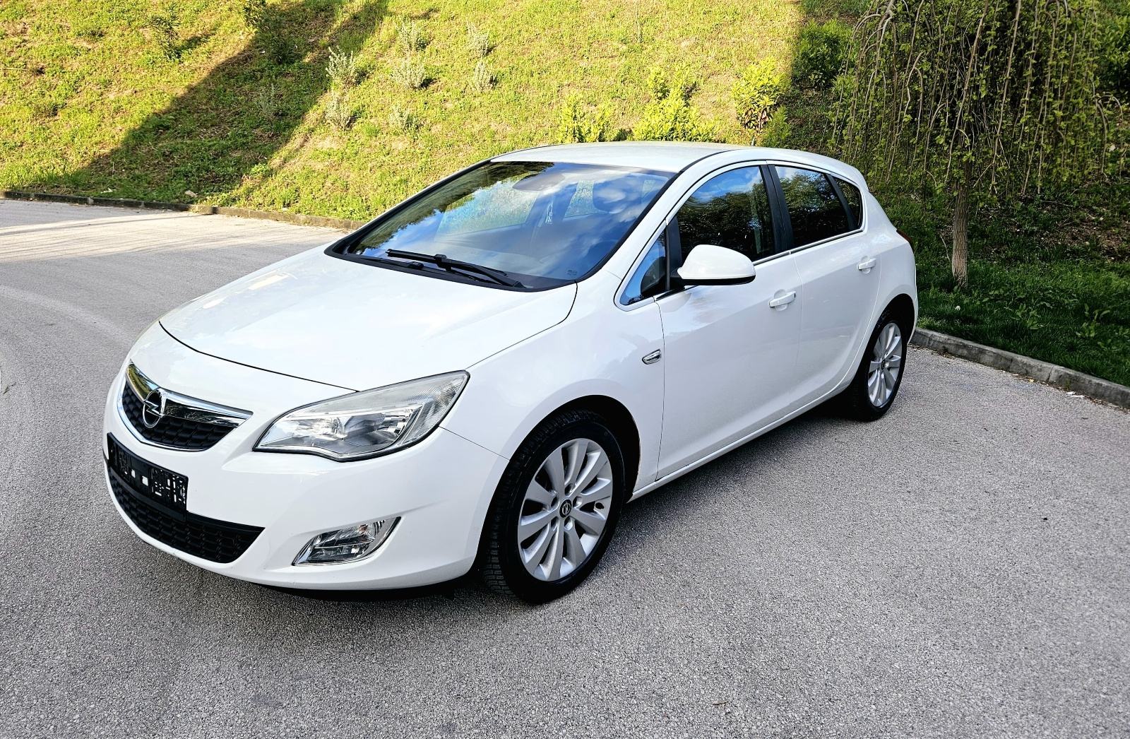 Opel Astra 1,7 CDTI, fotografija 2