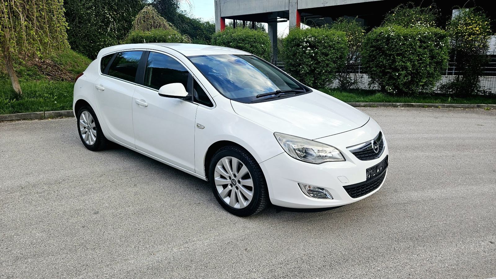 Opel Astra 1,7 CDTI, fotografija 11