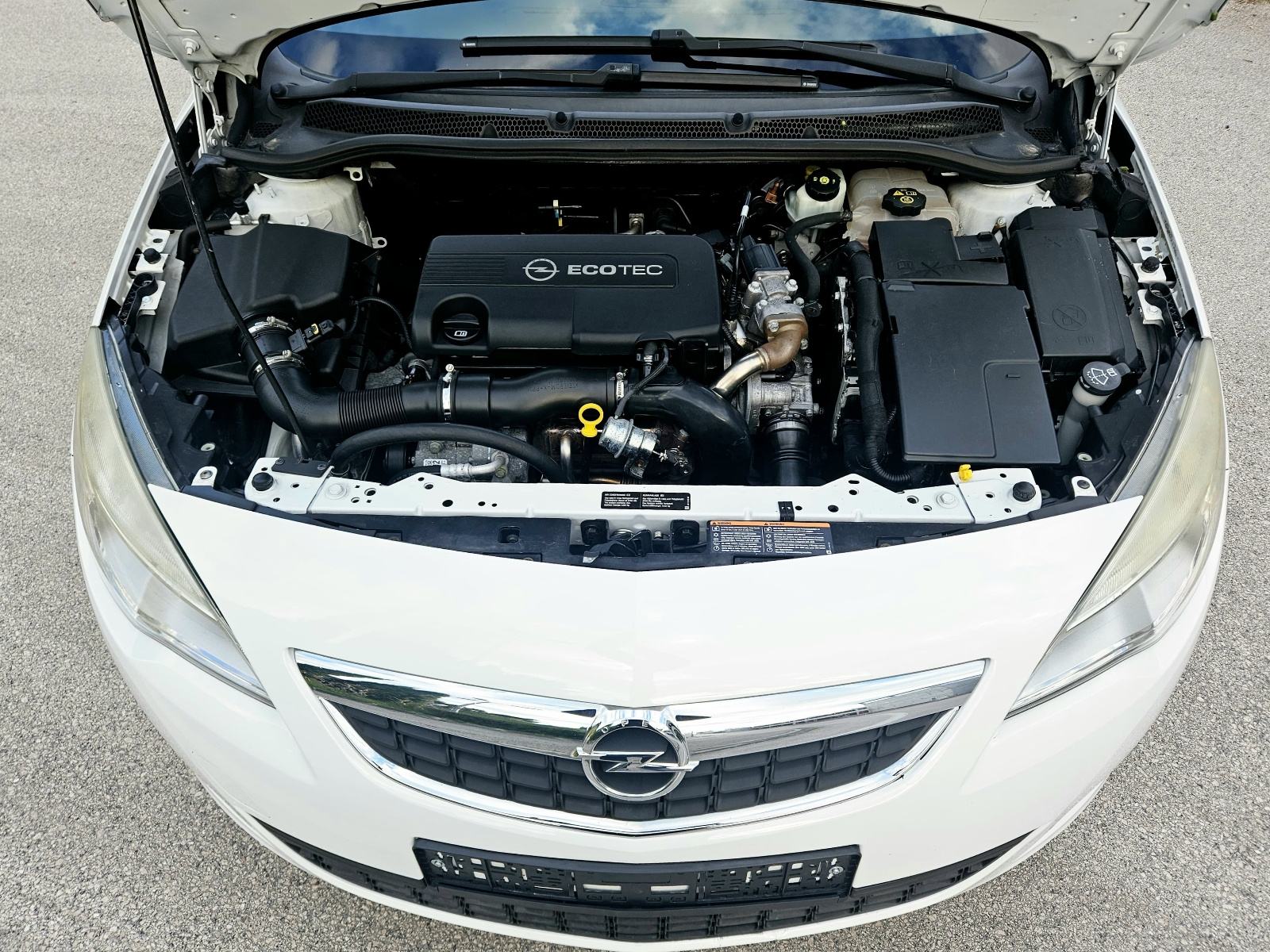 Opel Astra 1,7 CDTI, fotografija 13