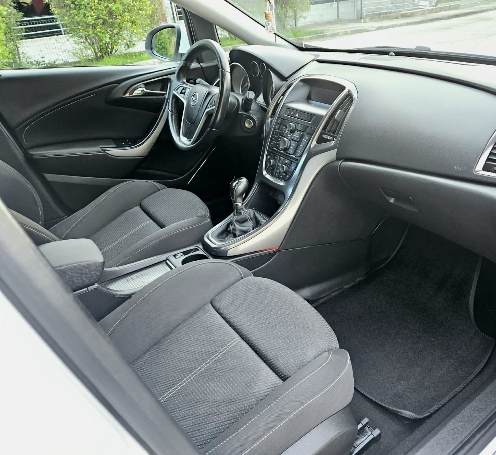 Opel Astra 1,7 CDTI, fotografija 18