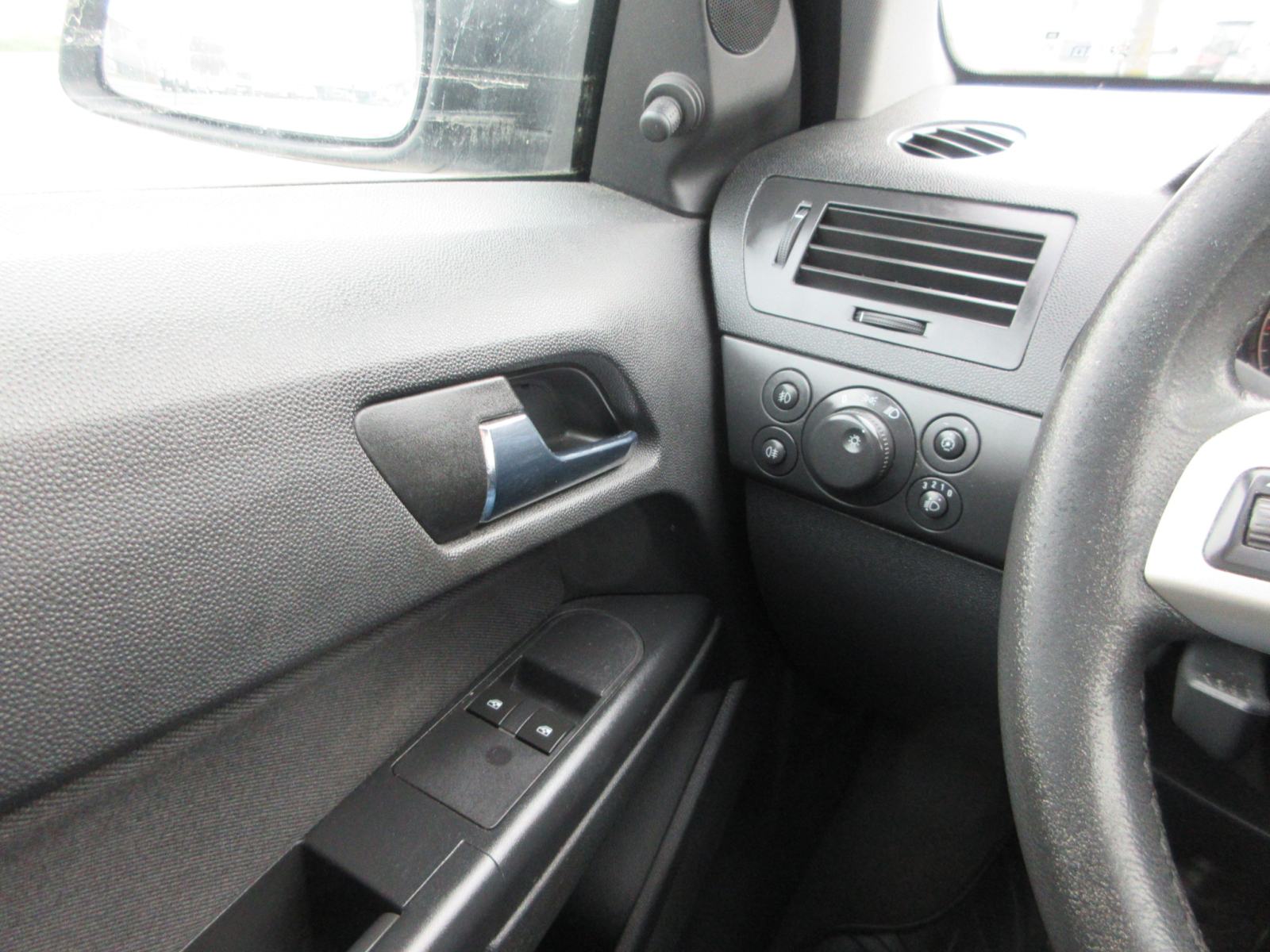 Opel Astra 1,7 CDTI,Klima, fotografija 10